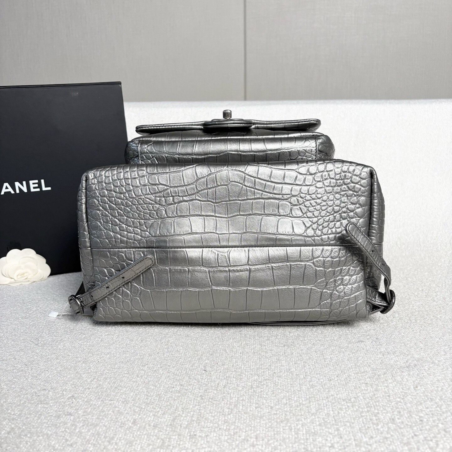 Chanel Pre-loved Bag Very good condition Size ONE SIZE - 5 Thumbnail