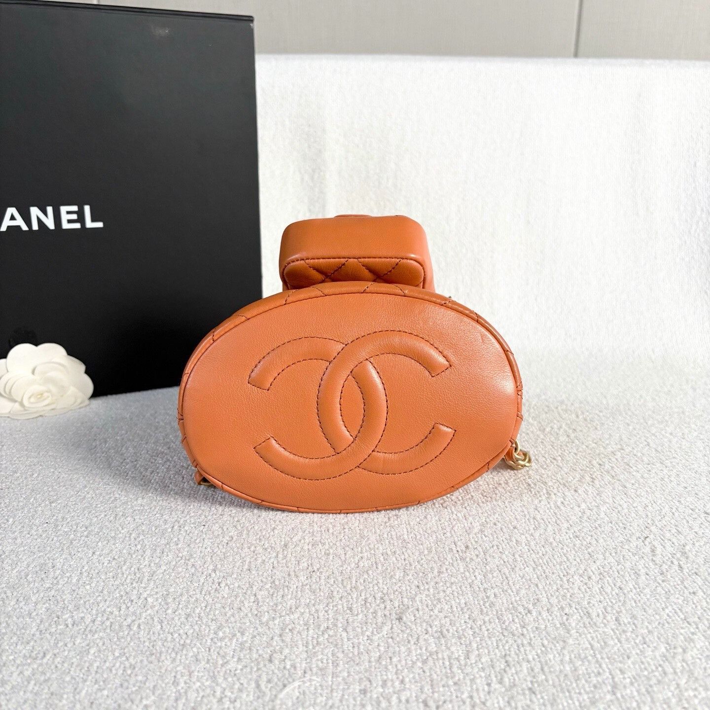 Chanel Pre-loved Bag Very good condition Size ONE SIZE - 5 Thumbnail