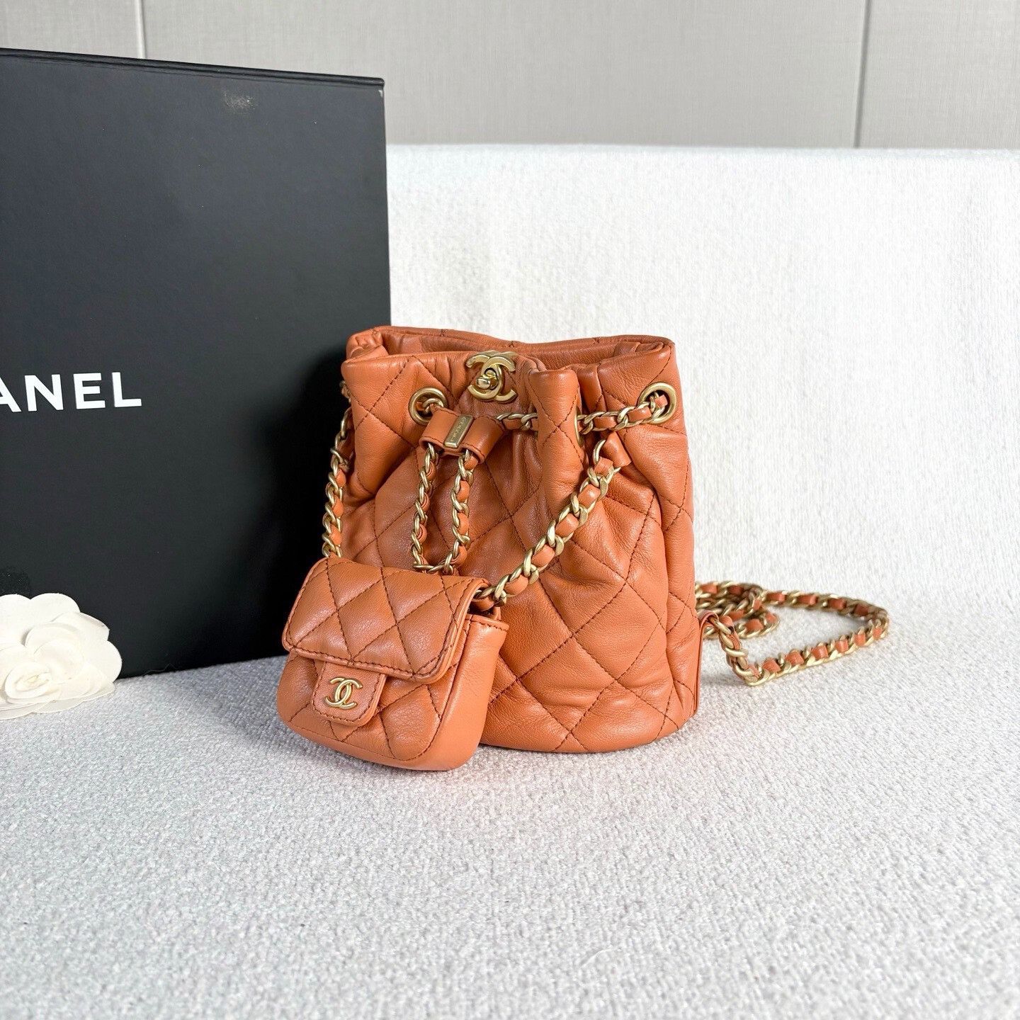 Chanel Pre-loved Bag Very good condition Size ONE SIZE - 6 Thumbnail