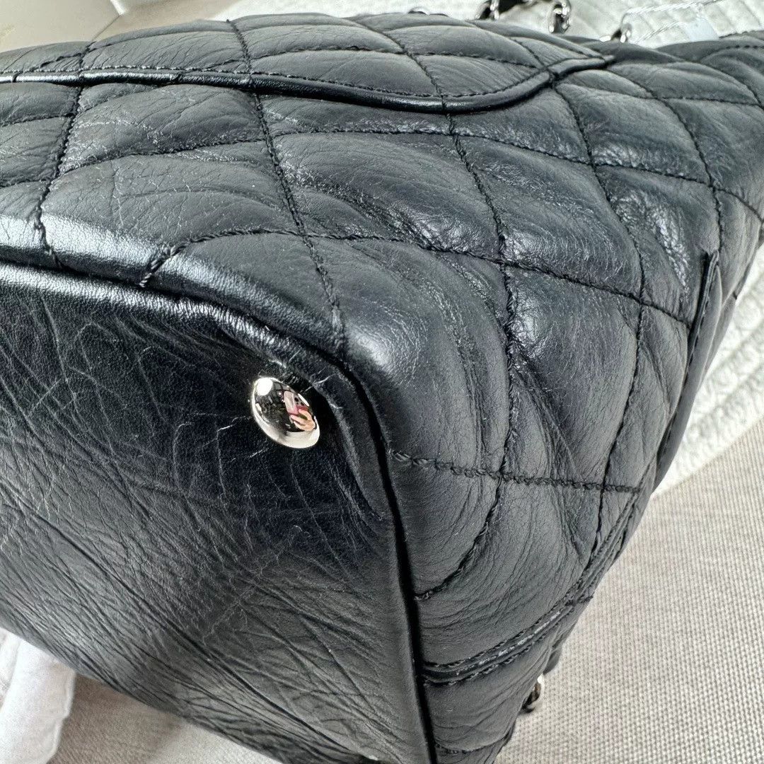 Chanel Pre-loved Bag Very good condition Size ONE SIZE - 4 Thumbnail