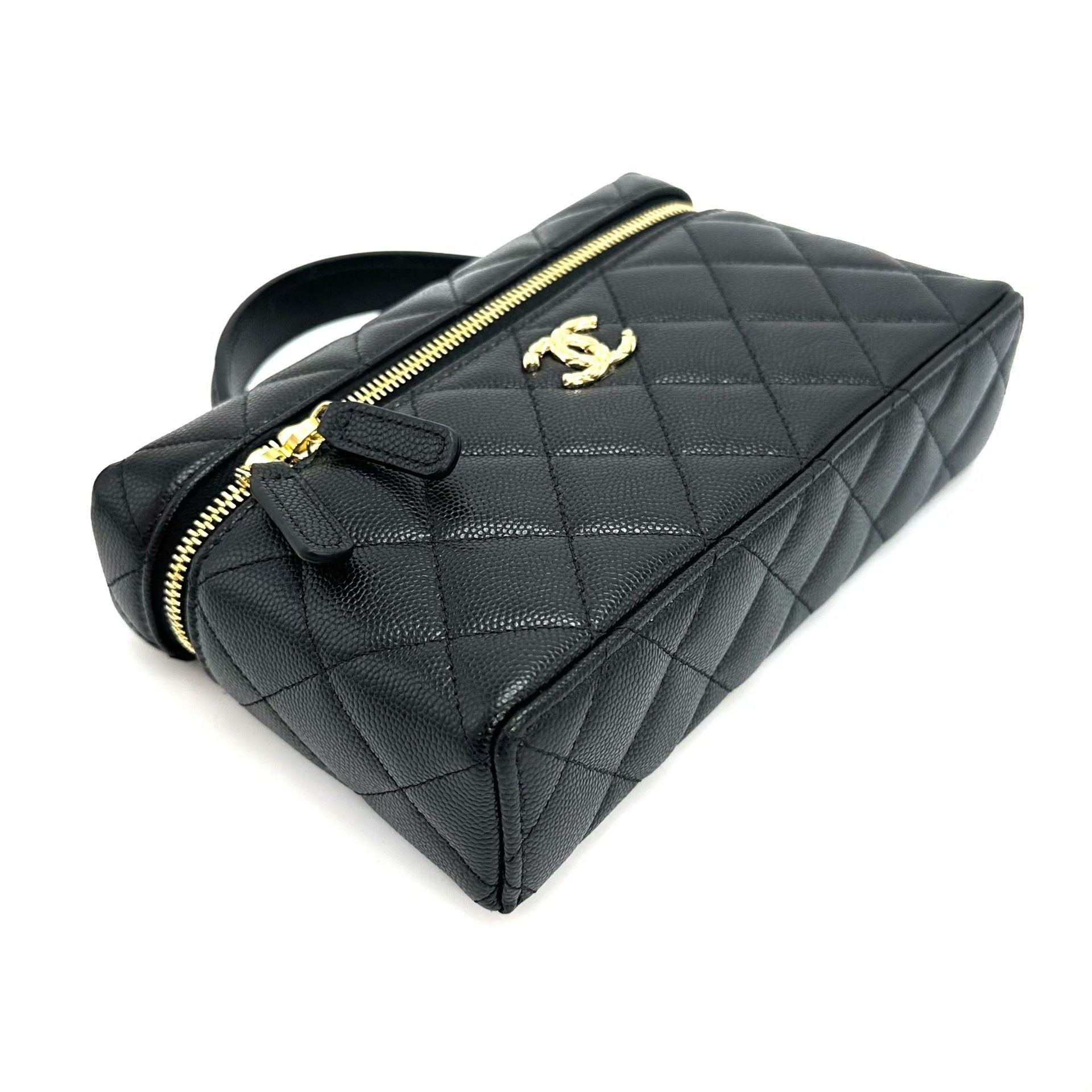 Chanel Pre-loved Bag Very good condition Size ONE SIZE - 3 Thumbnail