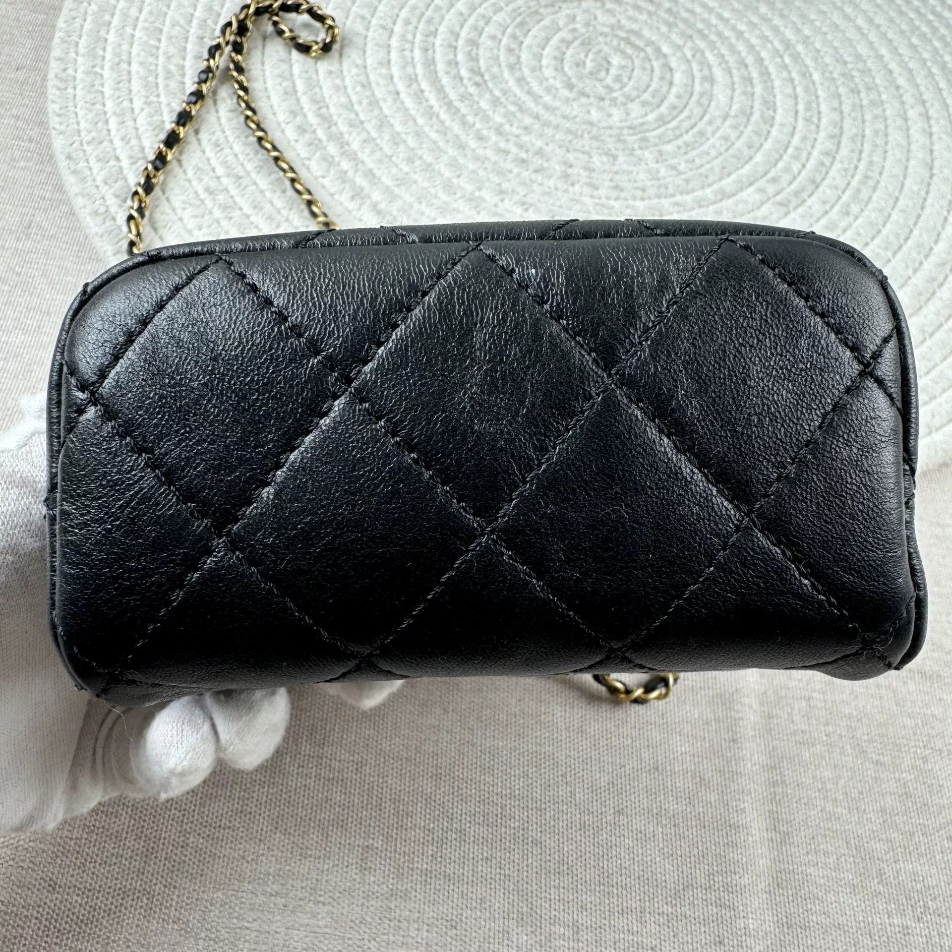 Chanel Pre-loved Bag Very good condition Size ONE SIZE - 6 Thumbnail