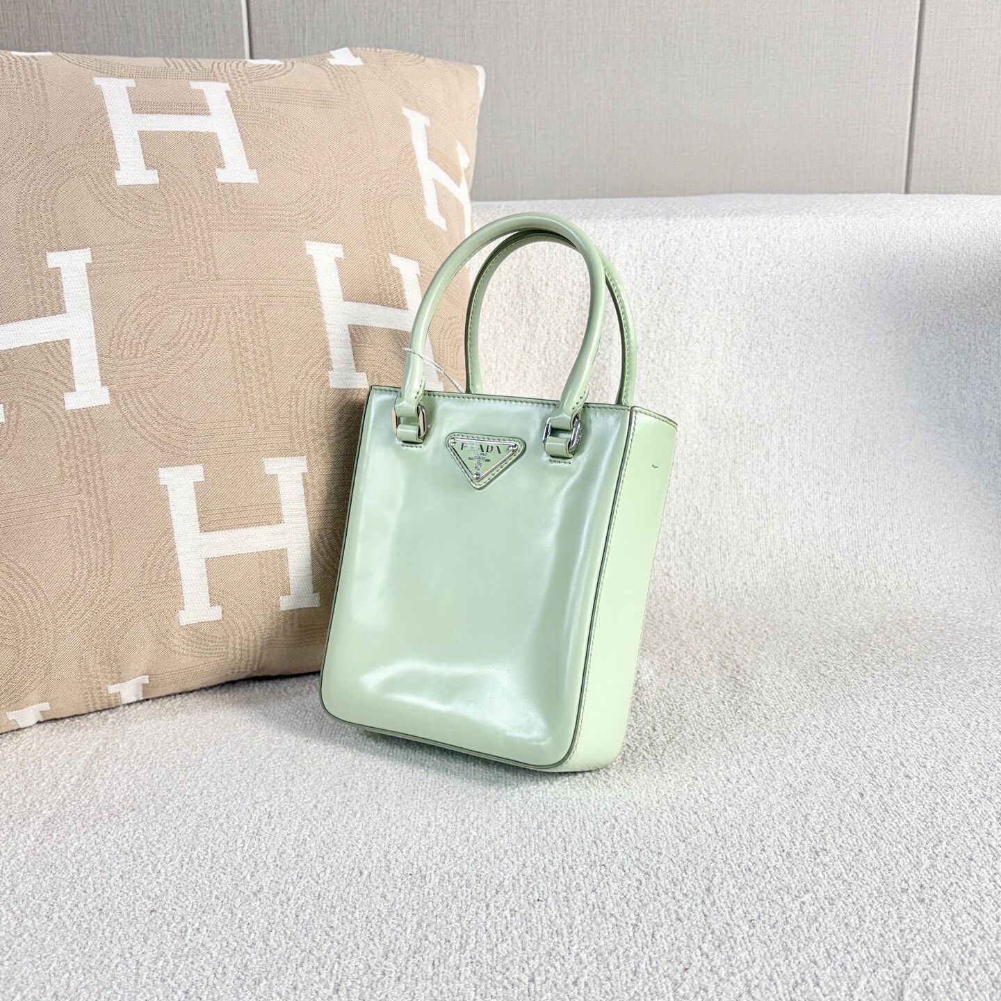 Prada Pre-loved Bag Very good condition Size ONE SIZE - 4 Thumbnail