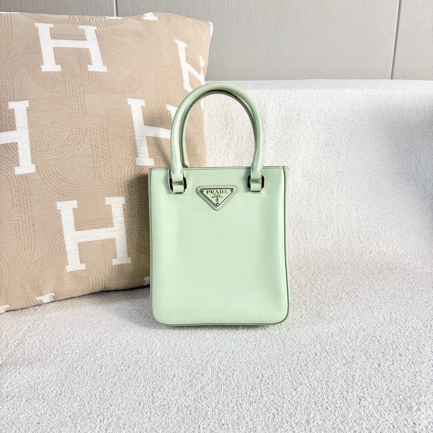 Prada Pre-loved Bag Very good condition Size ONE SIZE - 2 Thumbnail