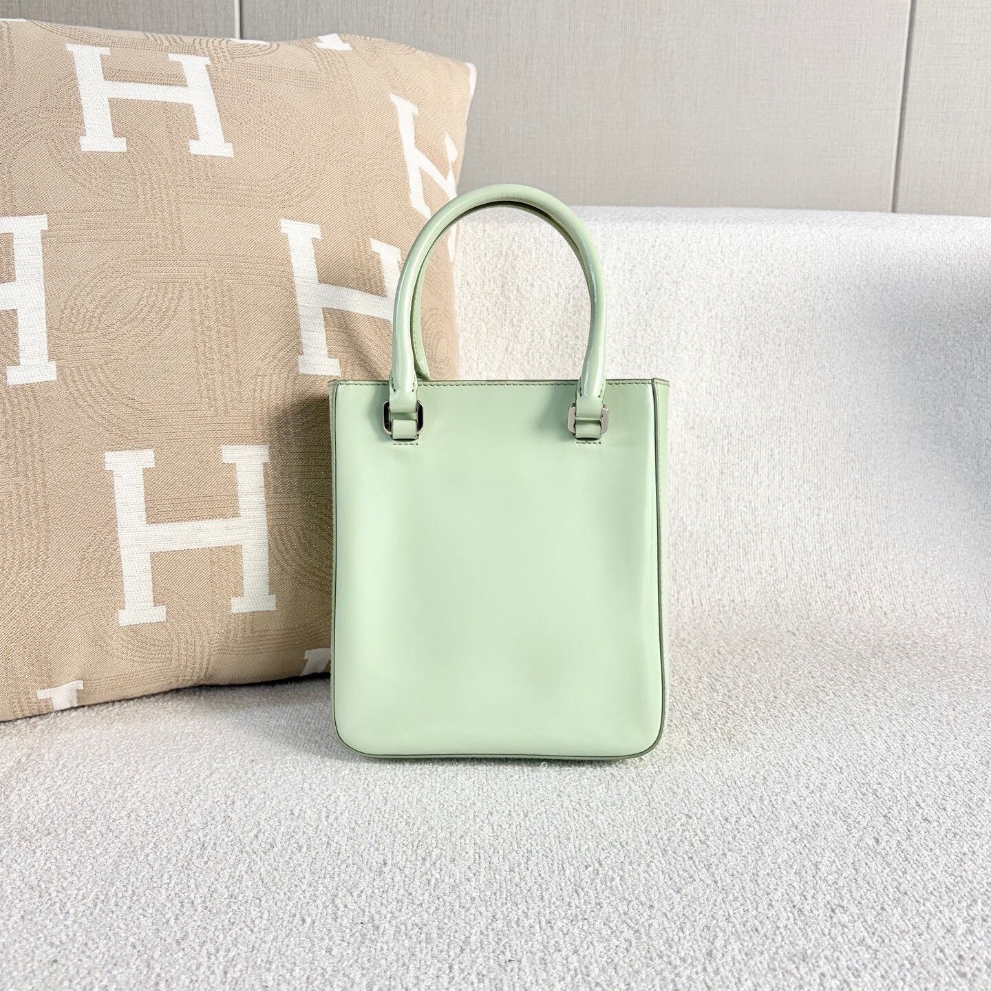 Prada Pre-loved Bag Very good condition Size ONE SIZE - 3 Thumbnail