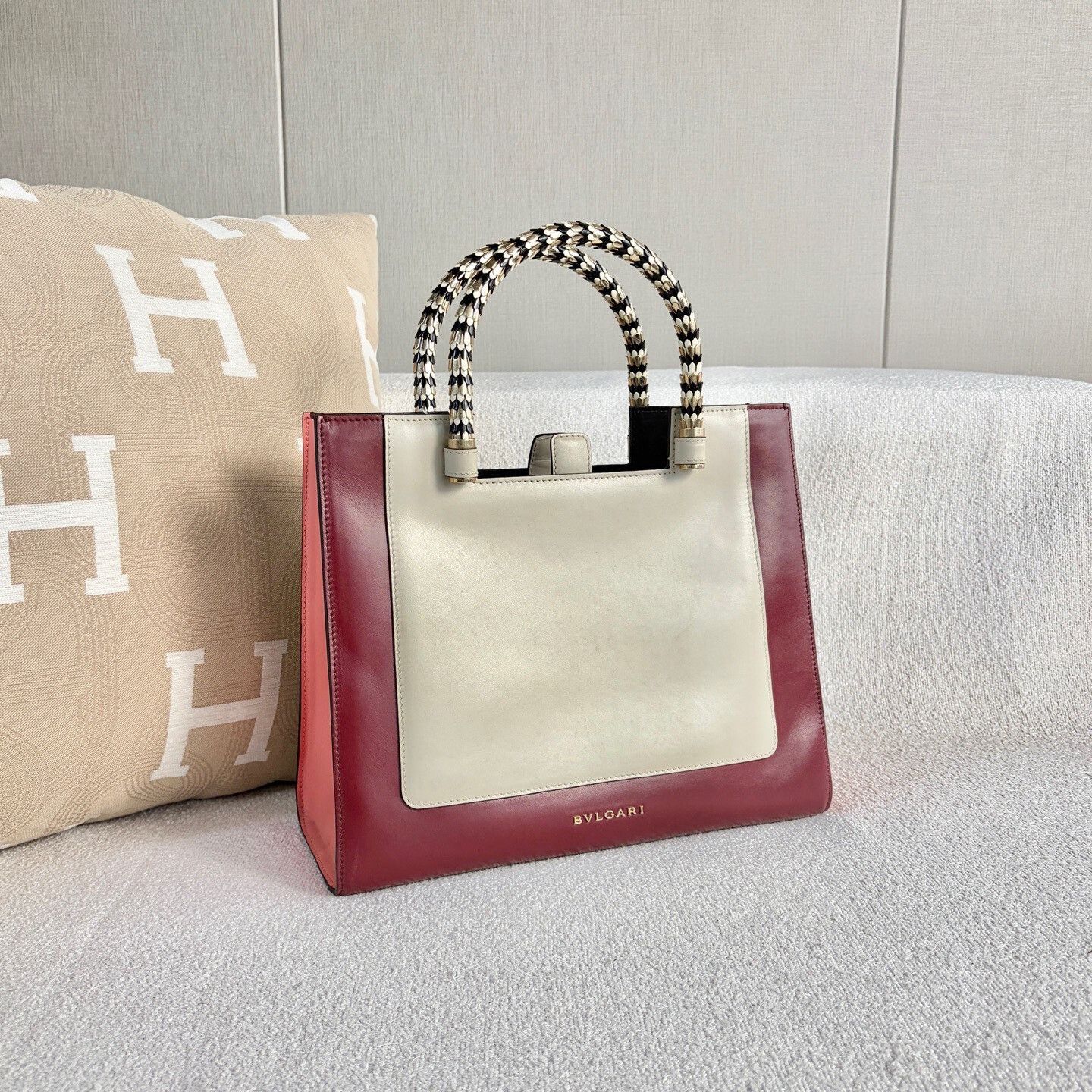 Bvlgari Pre-loved Bag Very good condition Size ONE SIZE - 6 Thumbnail
