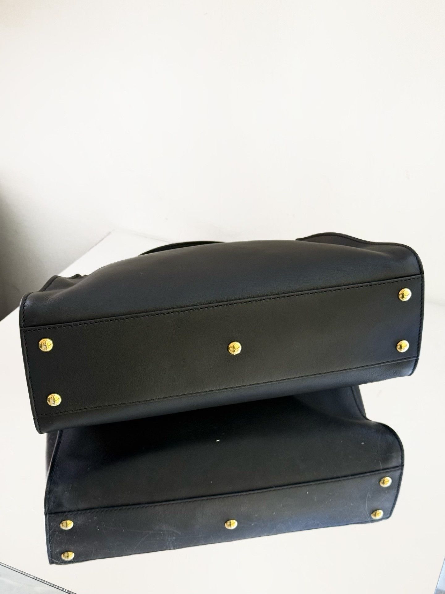 Fendi Pre-loved Bag Very good condition Size ONE SIZE - 4 Thumbnail