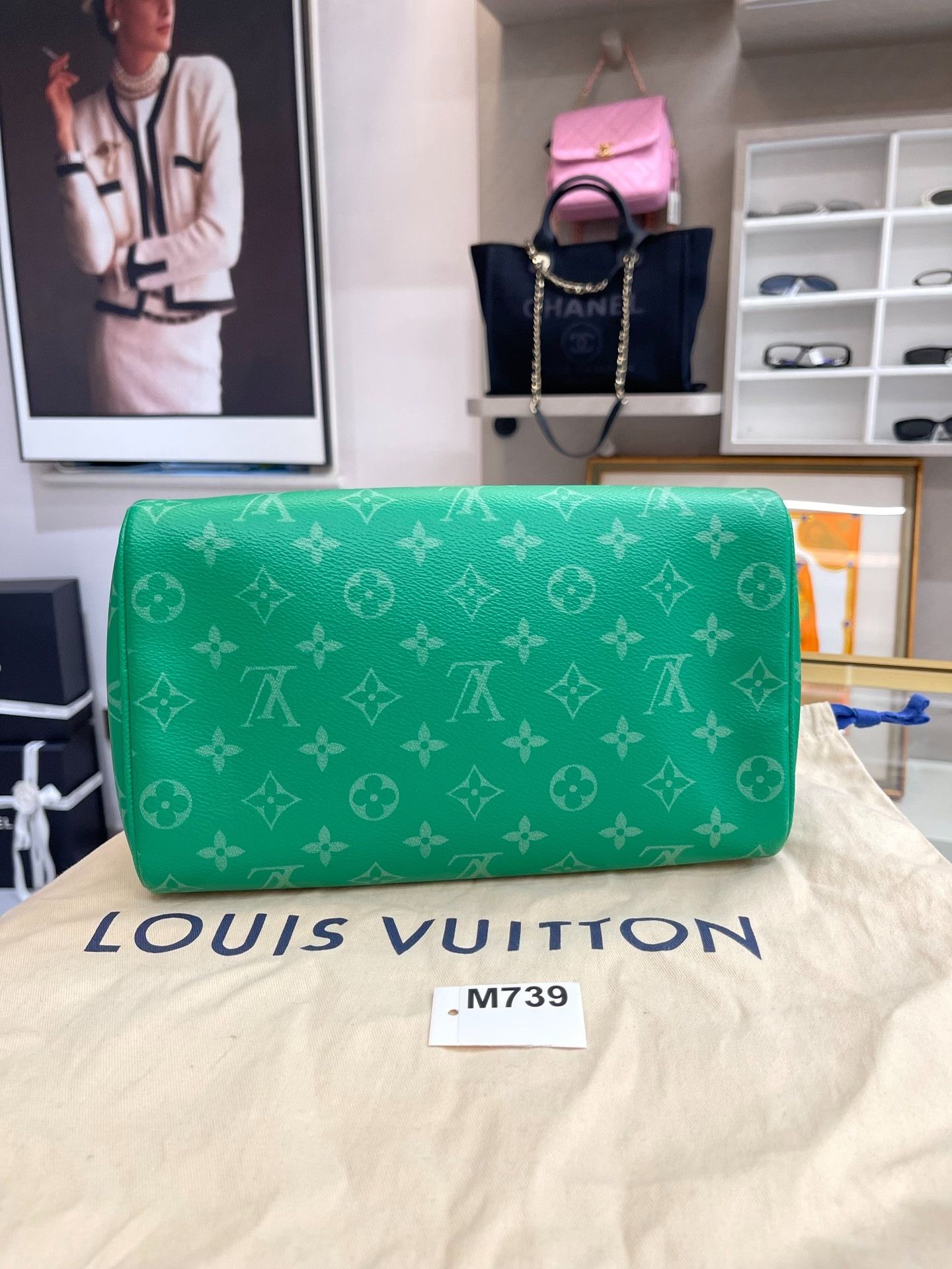 Louis Vuitton Pre-loved Bag Very good condition Size ONE SIZE - 5 Thumbnail