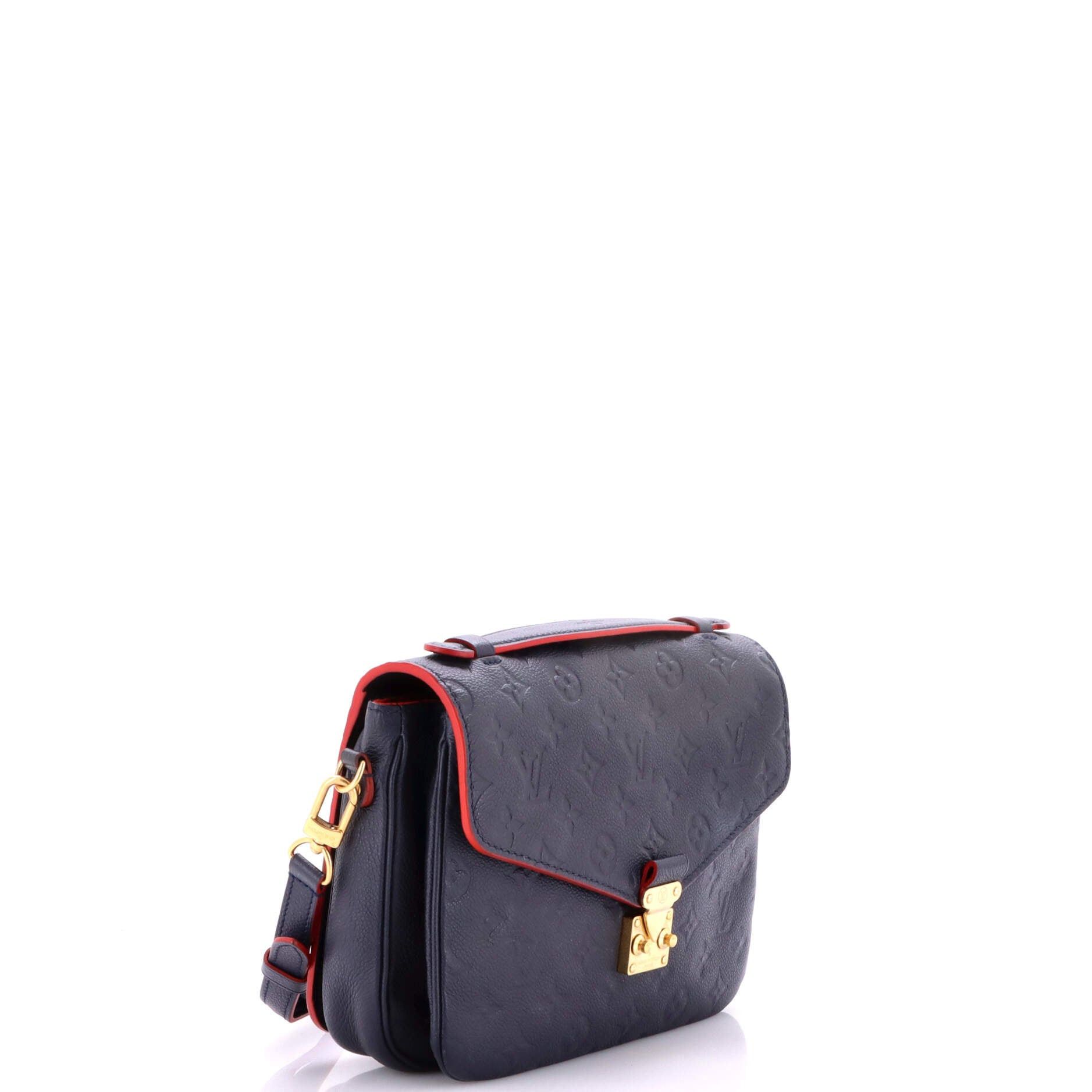 Louis Vuitton Pochette Metis Size ONE SIZE - 2 Thumbnail