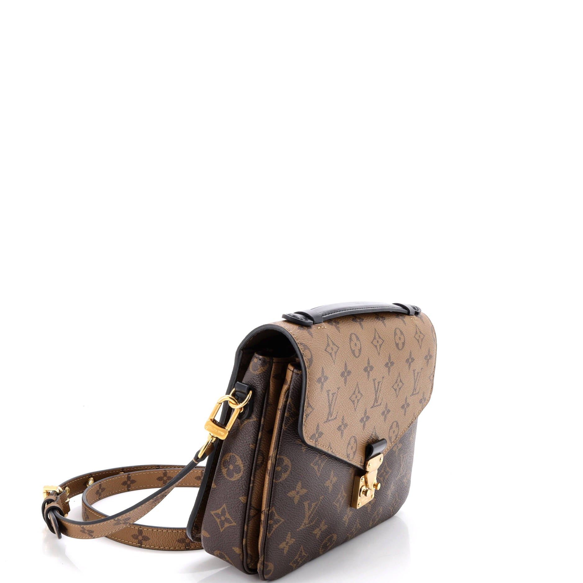 Louis Vuitton Pochette Metis Size ONE SIZE - 2 Thumbnail