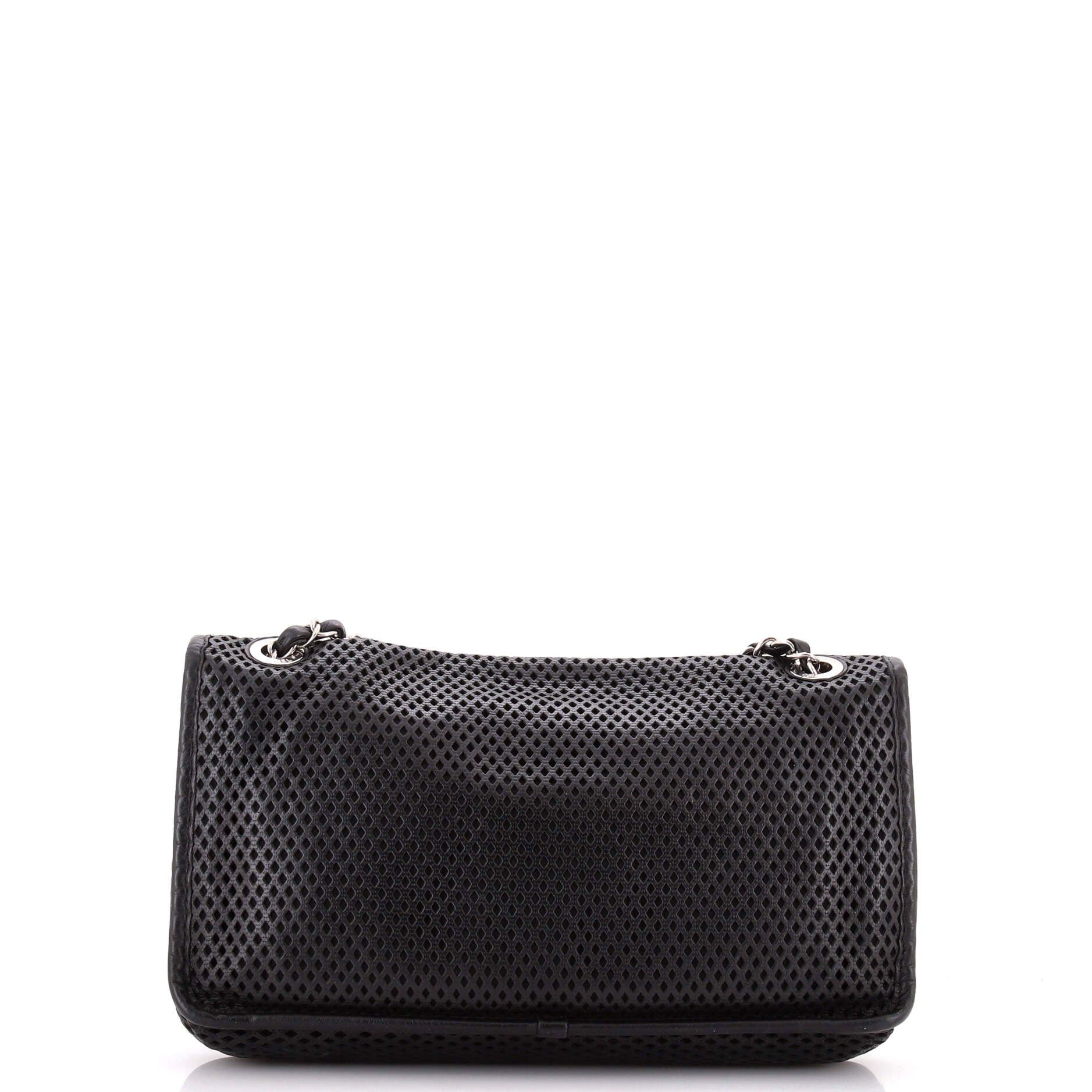 Chanel Up In The Air Flap Bag Size ONE SIZE - 3 Thumbnail