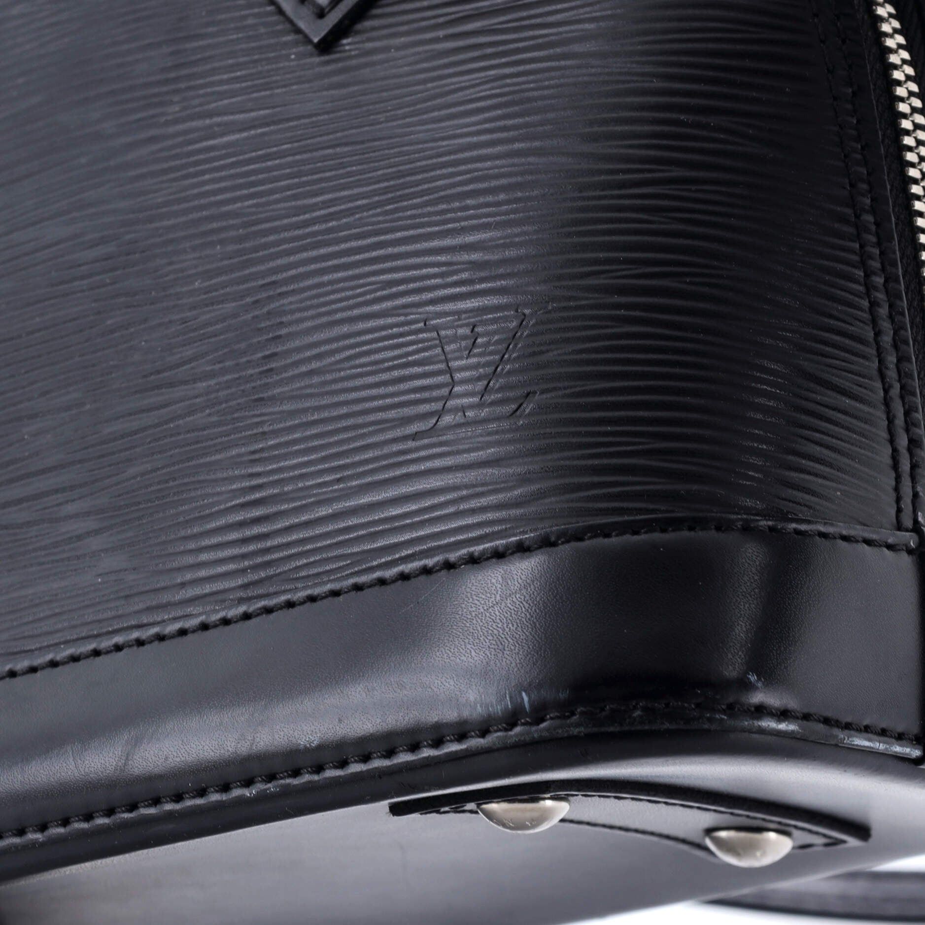 Louis Vuitton Alma Handbag Size ONE SIZE - 7 Thumbnail