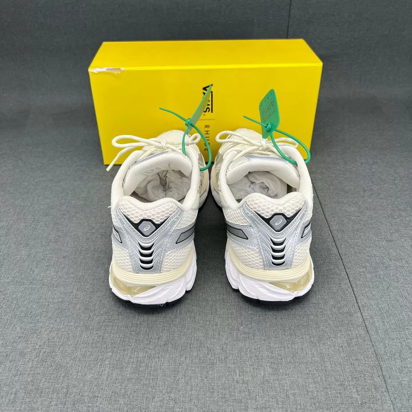 Asics Multi Color Athletic Sneakers Size 10.5 Size US 10.5 / EU 43-44 - 6 Thumbnail