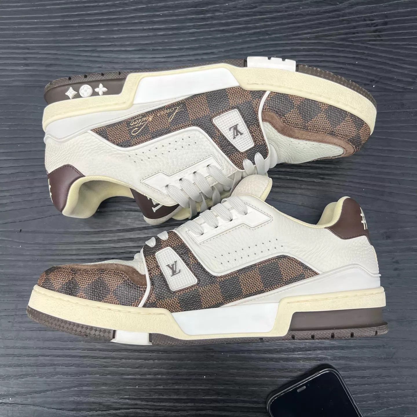 Louis Vuitton Multi Color Low-Top Sneakers Size 8 Size US 8 / EU 41 - 3 Thumbnail