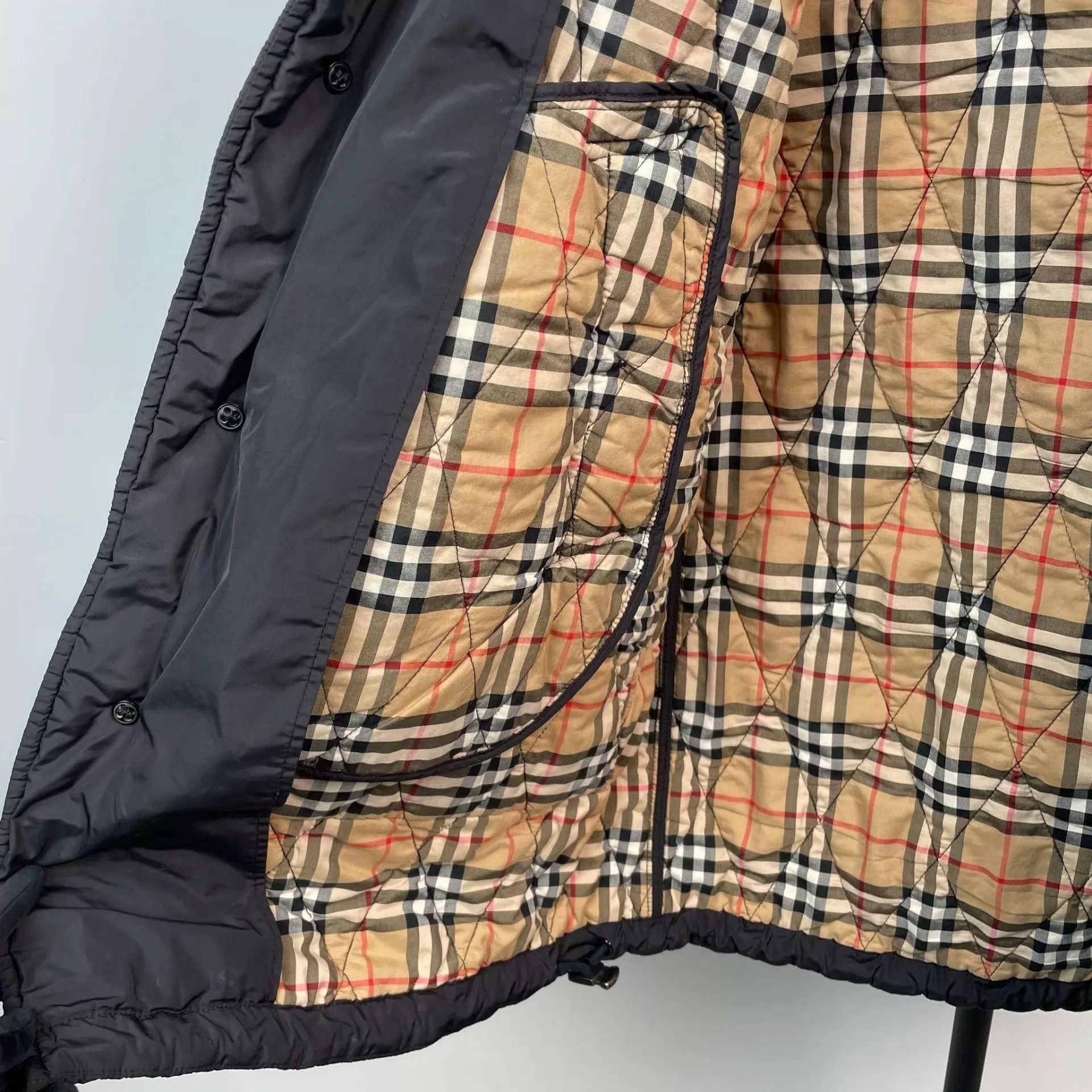 Burberry Quilted Hooded Jacket Size US S / EU 44-46 / 1 - 4 Thumbnail