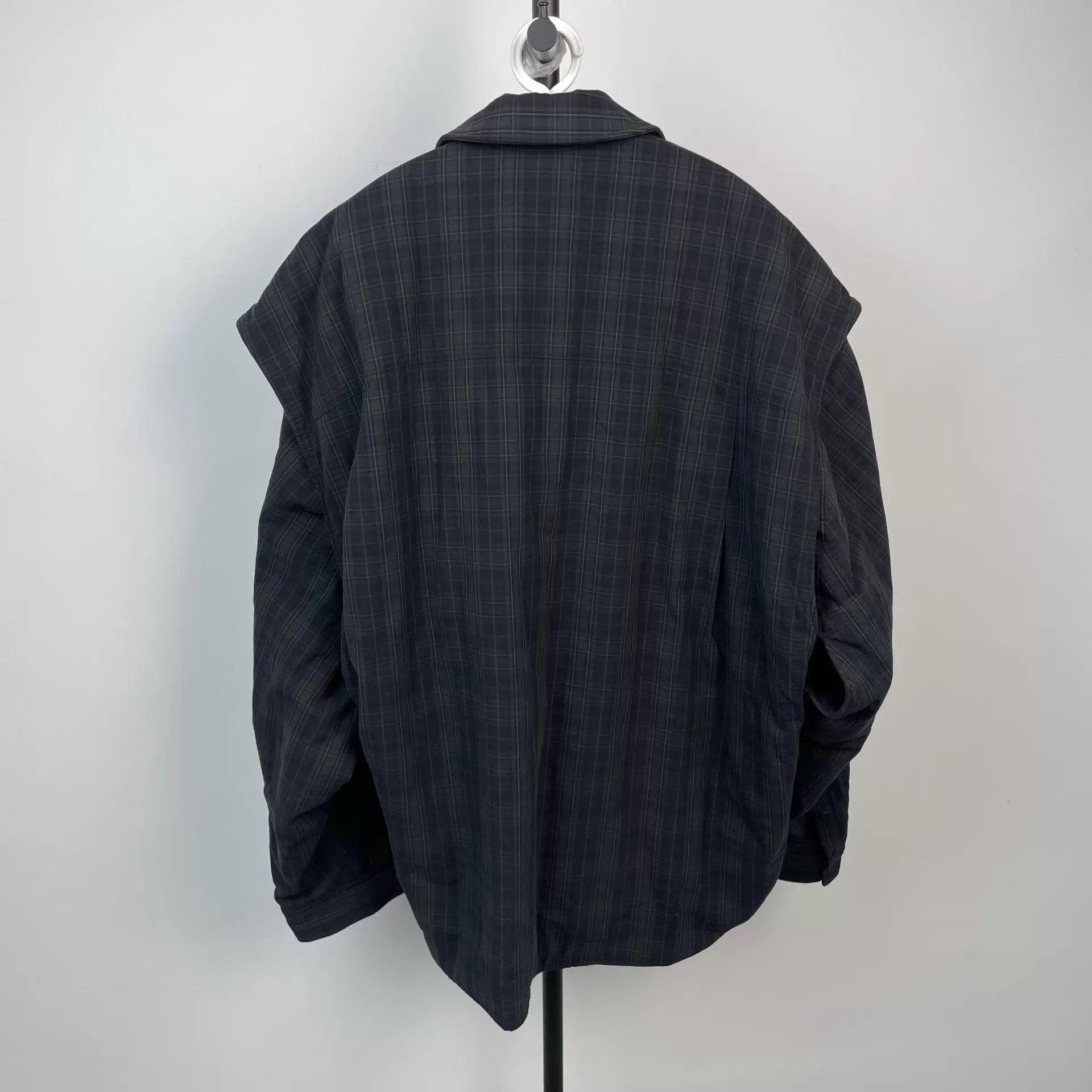Balenciaga Plaid Long Sleeve Button-Up Shirt Size US S / EU 44-46 / 1 - 2 Thumbnail
