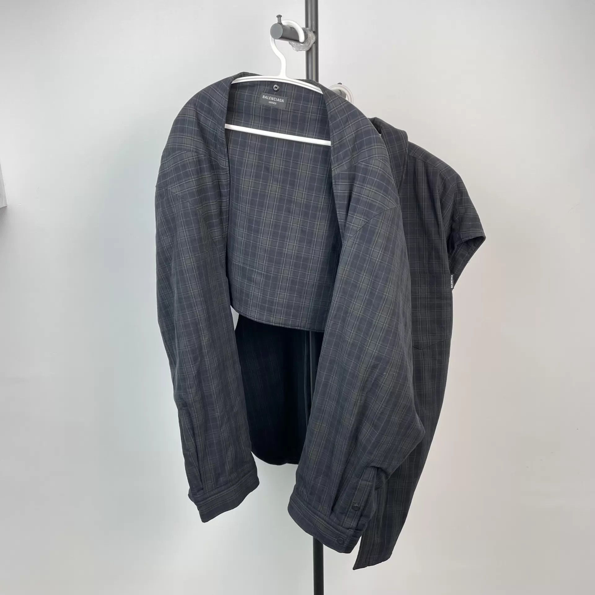 Balenciaga Plaid Long Sleeve Button-Up Shirt Size US S / EU 44-46 / 1 - 3 Thumbnail