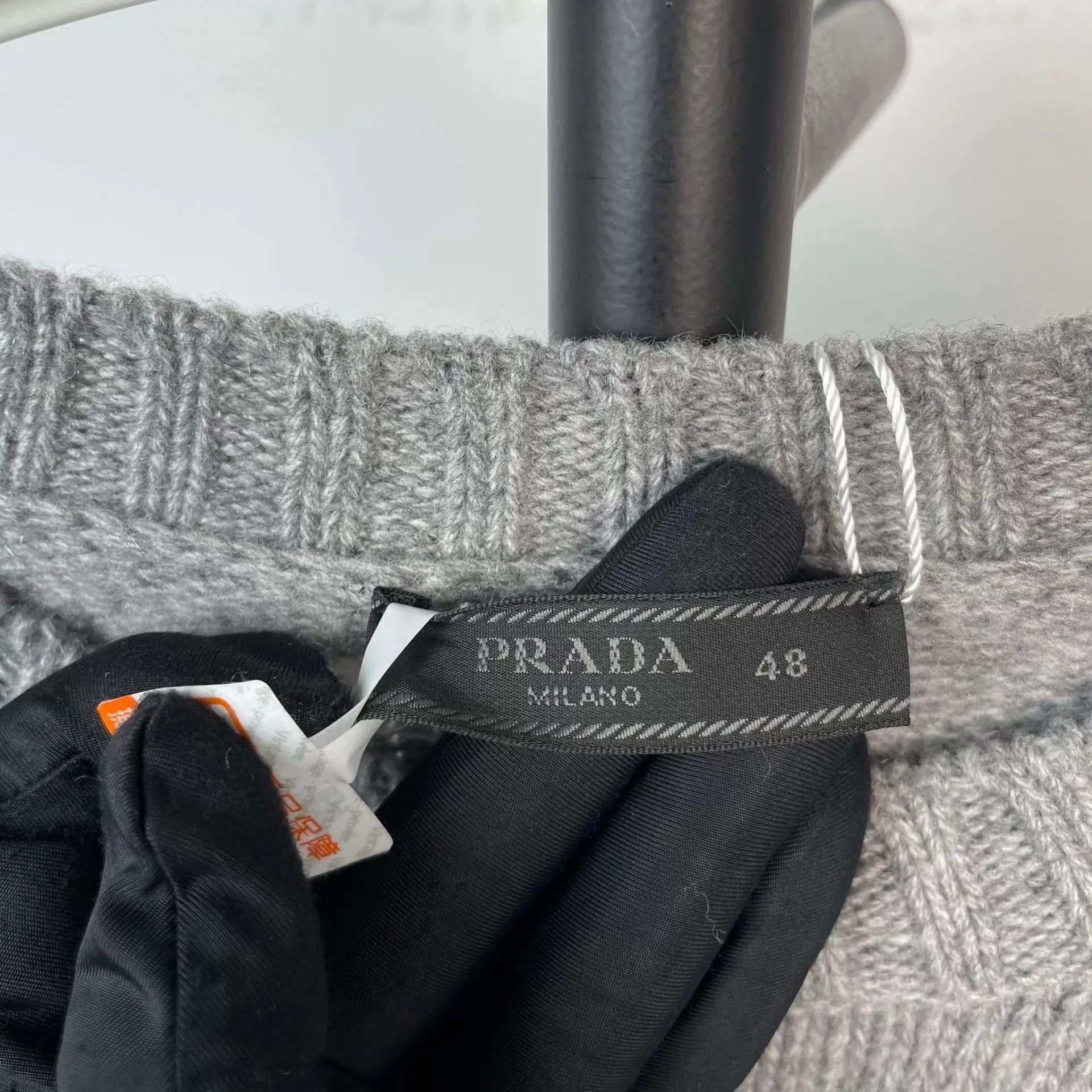 Prada Gray Crewneck Sweater with Textured Pattern Size US M / EU 48-50 / 2 - 3 Thumbnail