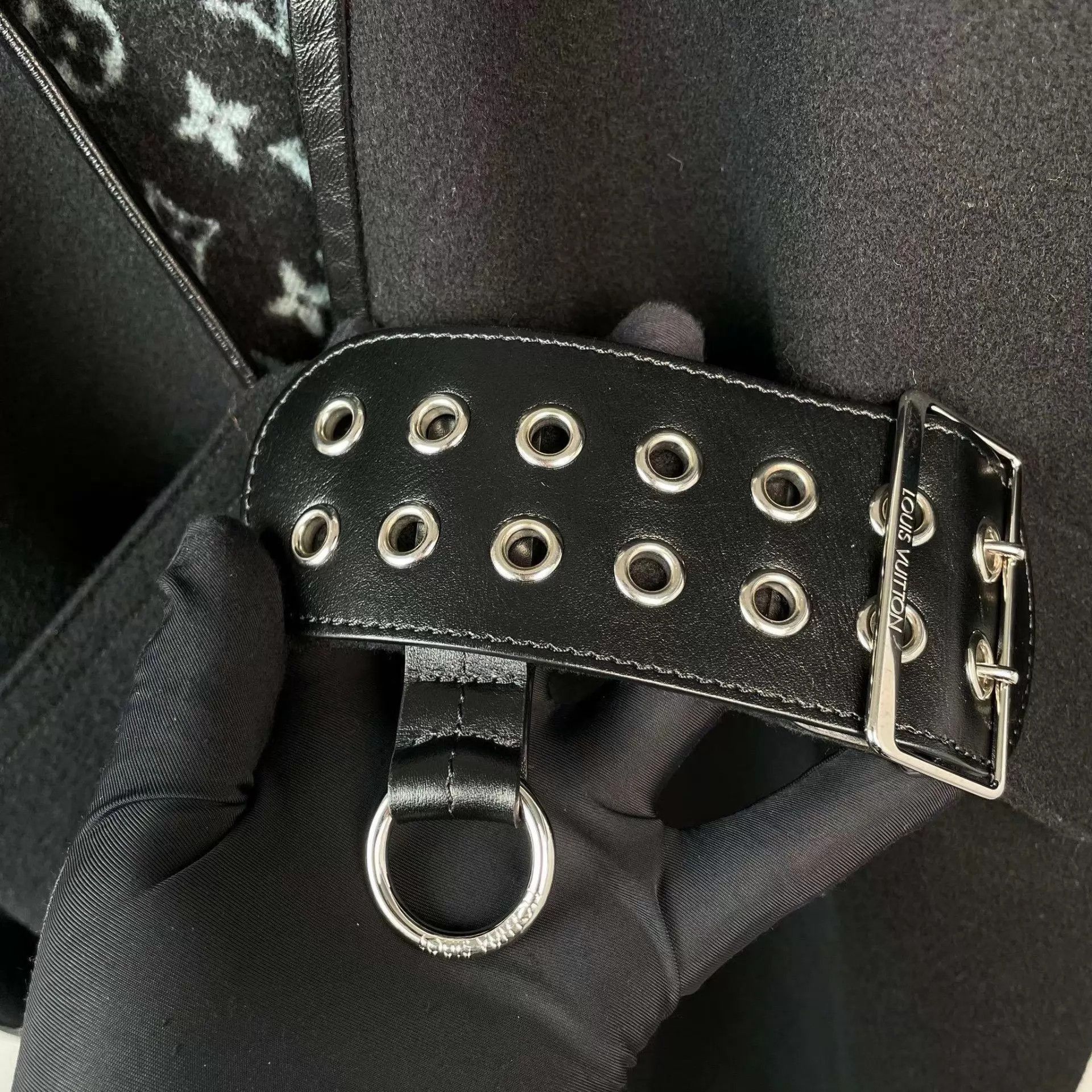 Louis Vuitton Black Long Belted Coat with Patterned Lining Size US S / EU 44-46 / 1 - 4 Thumbnail
