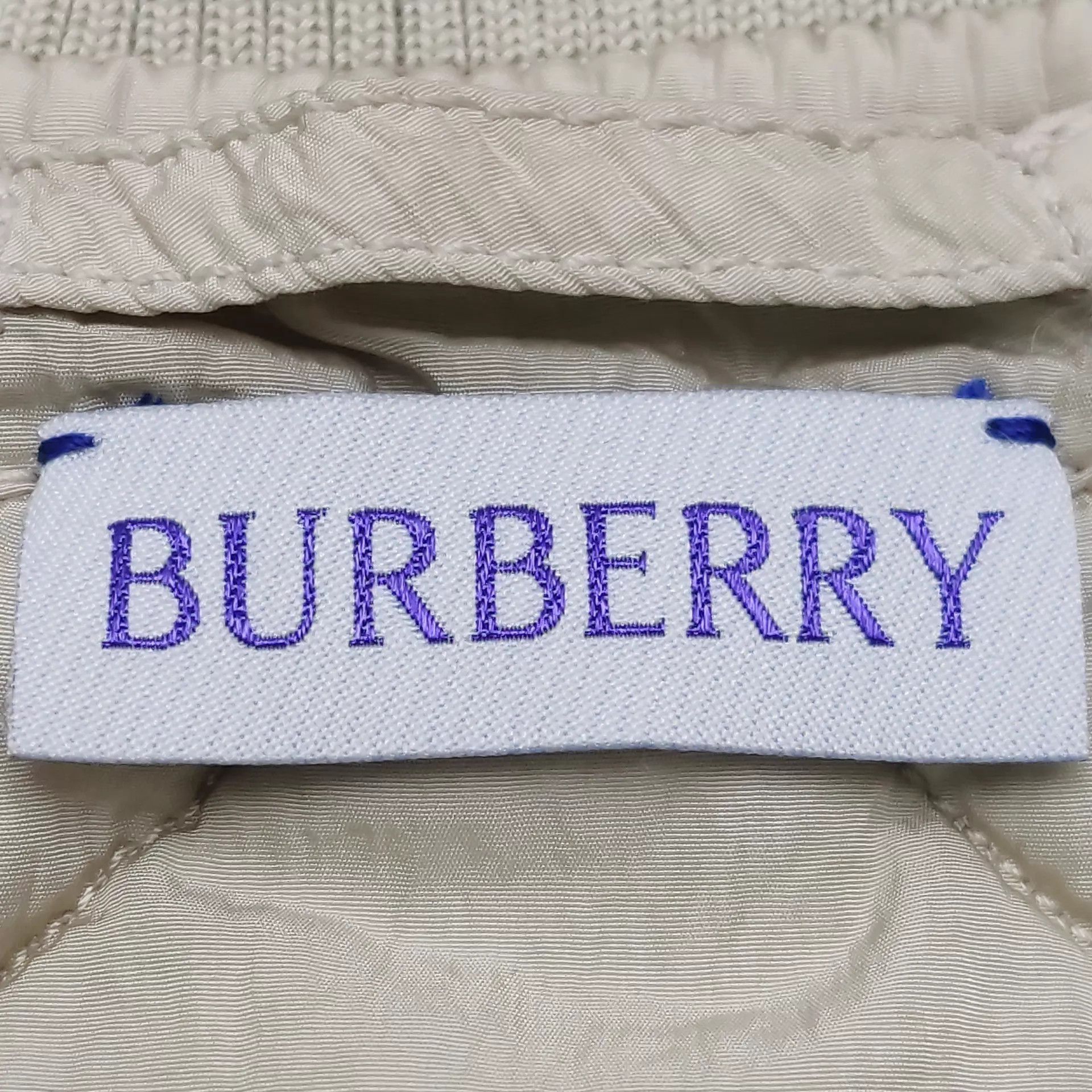 Burberry Beige Quilted Bomber Jacket XS Size US XS / EU 42 / 0 - 2 Thumbnail