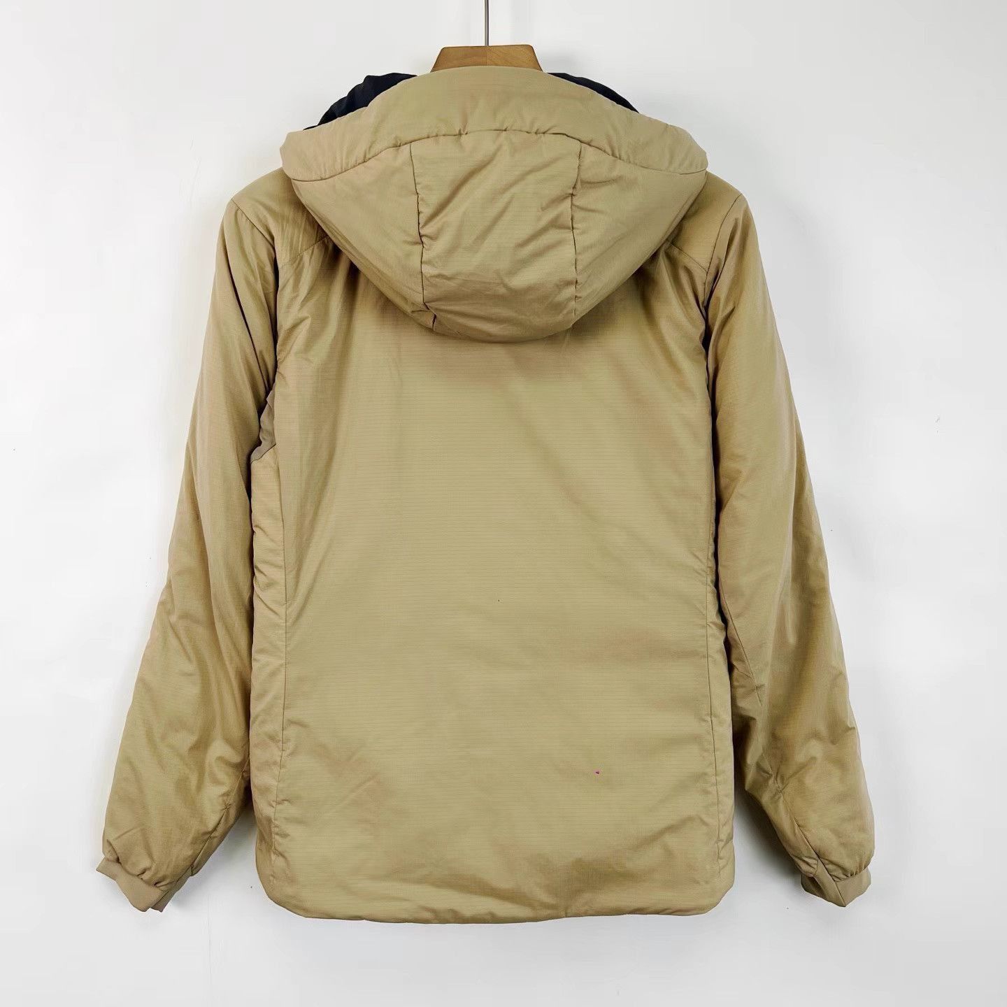 Arc'teryx Beige Hooded Light Jacket - Size XS Size US XS / EU 42 / 0 - 2 Thumbnail