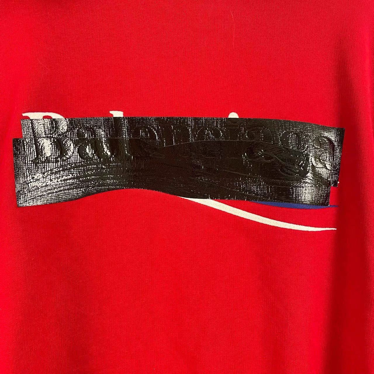 Balenciaga Red Oversized Hoodie with Front Pocket Size US M / EU 48-50 / 2 - 6 Thumbnail