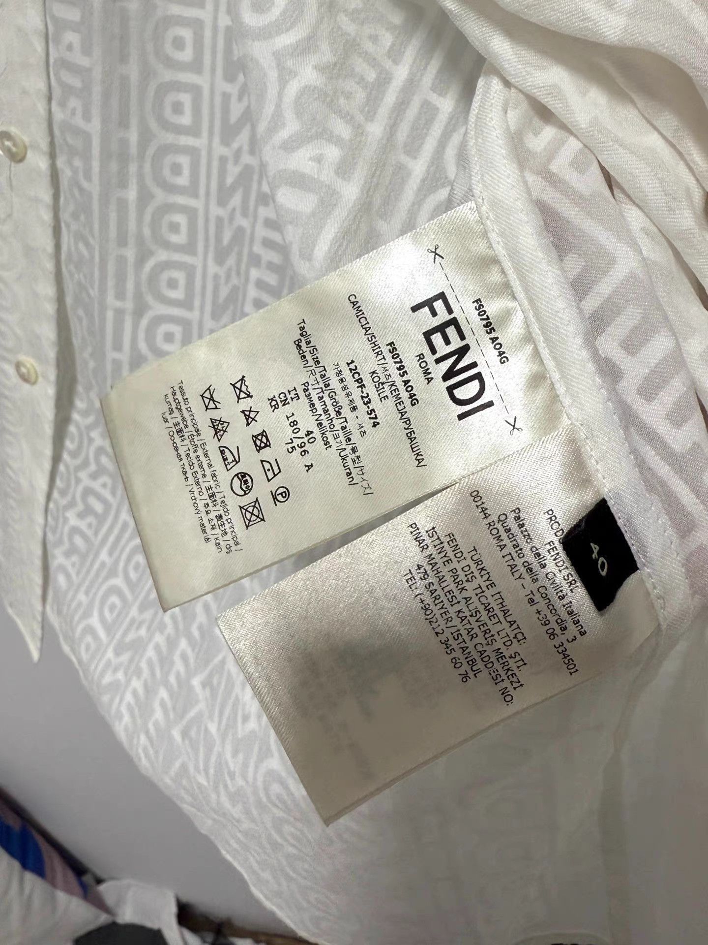 Fendi White Short Sleeve Patterned Shirt - XXS Size US XXS / EU 40 - 4 Thumbnail