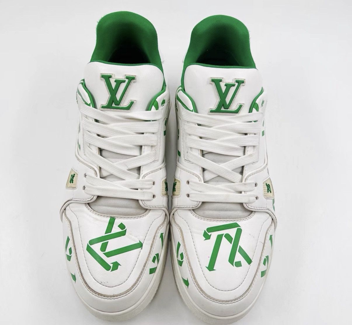 Louis Vuitton White Low-Top Sneakers with Green Accents Size 8.5 Size US 8.5 / EU 41-42 - 2 Thumbnail