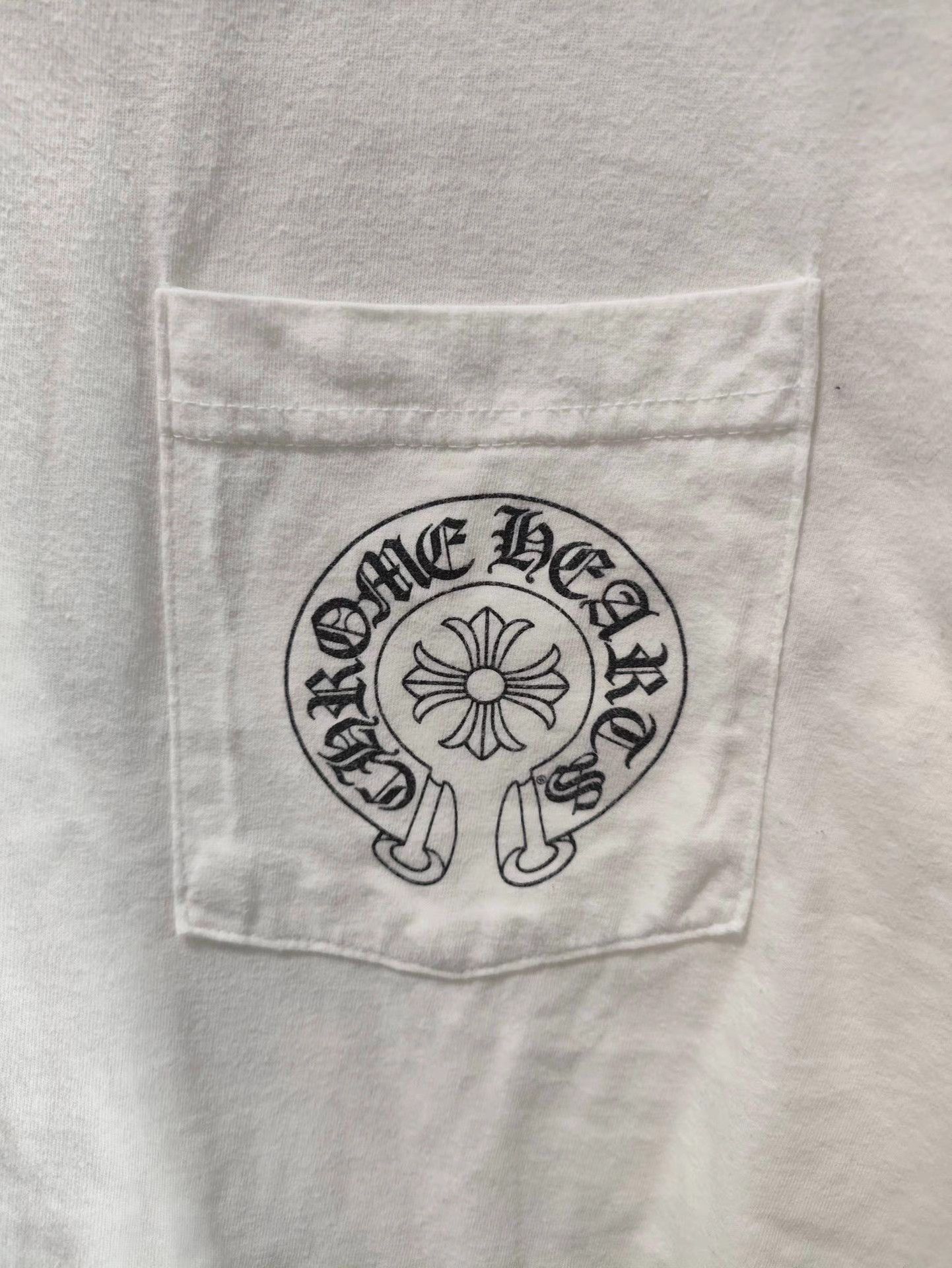 Chrome Hearts White Short Sleeve T-Shirt with Pocket Design Size US XL / EU 56 / 4 - 5 Thumbnail
