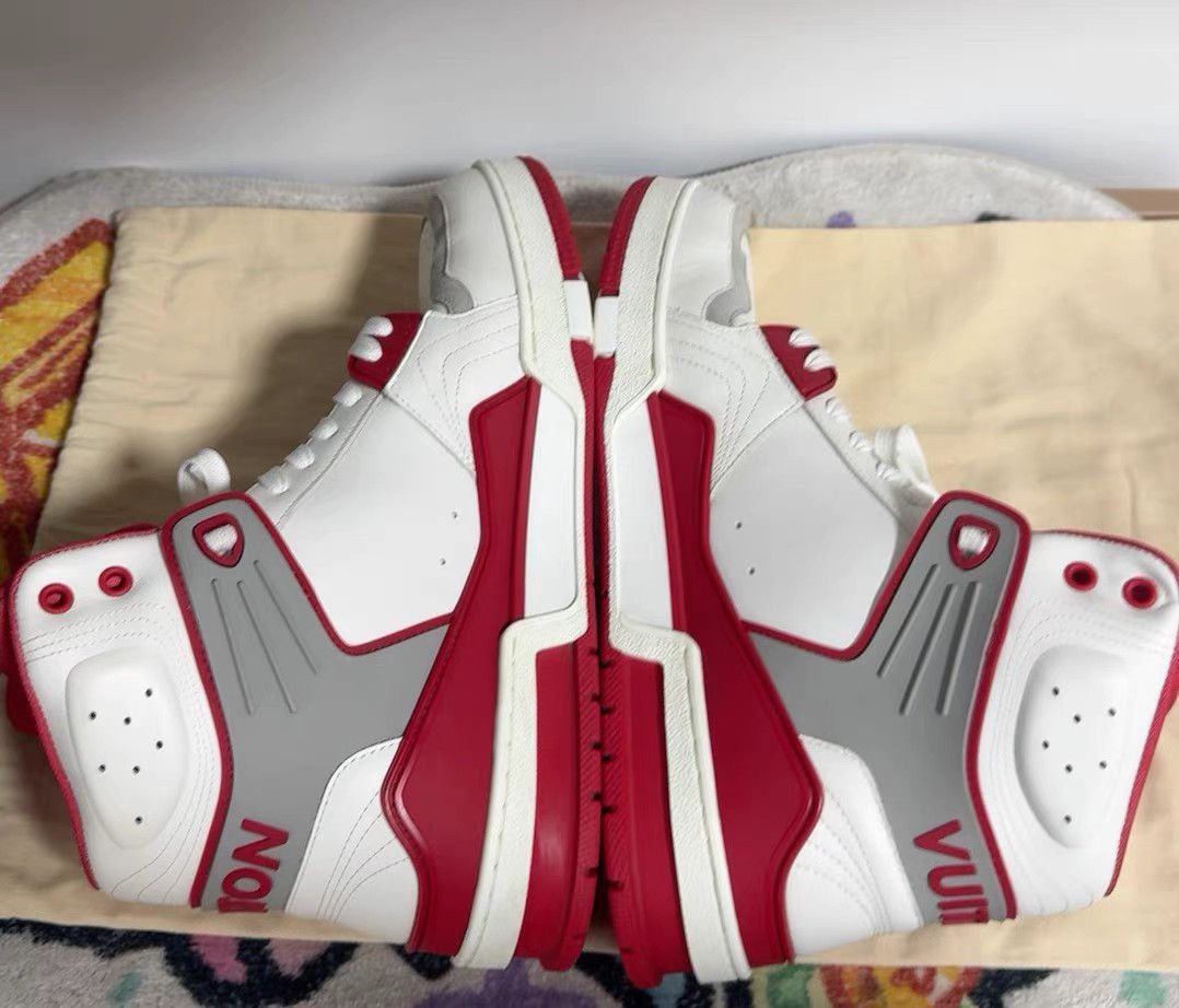 Louis Vuitton White High-Top Sneakers Size 8 Size US 8 / EU 41 - 6 Thumbnail