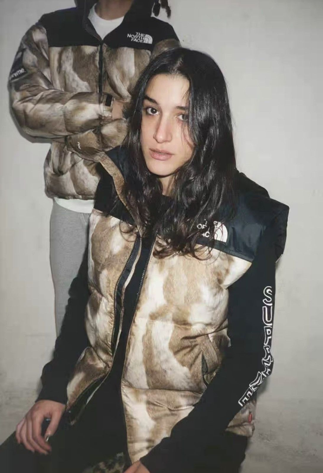 Supreme Beige Puffer Vest - Size M Size US M / EU 48-50 / 2 - 6 Thumbnail
