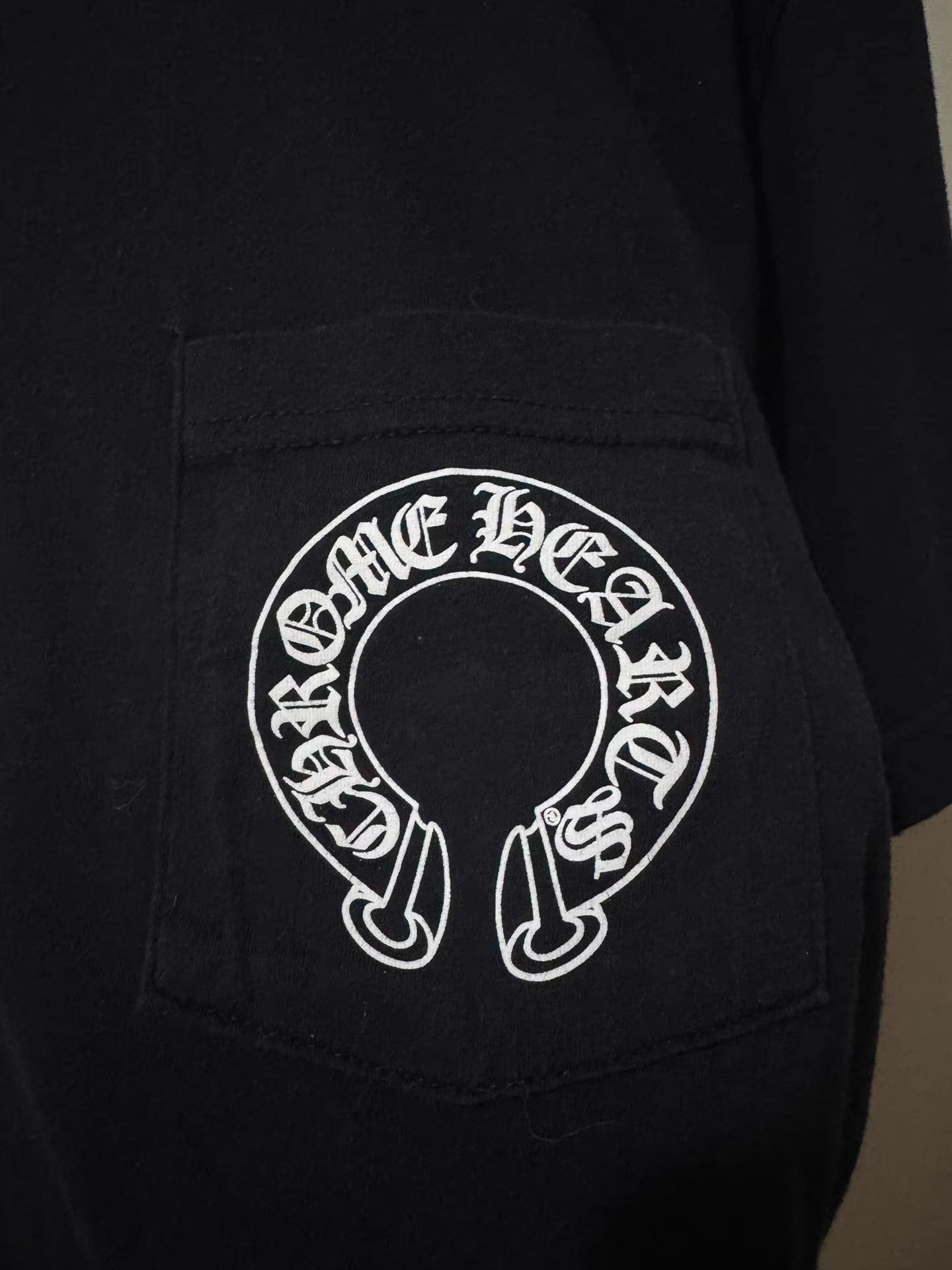 Chrome Hearts Black Short Sleeve T-Shirt with Pocket Design Size US L / EU 52-54 / 3 - 4 Thumbnail