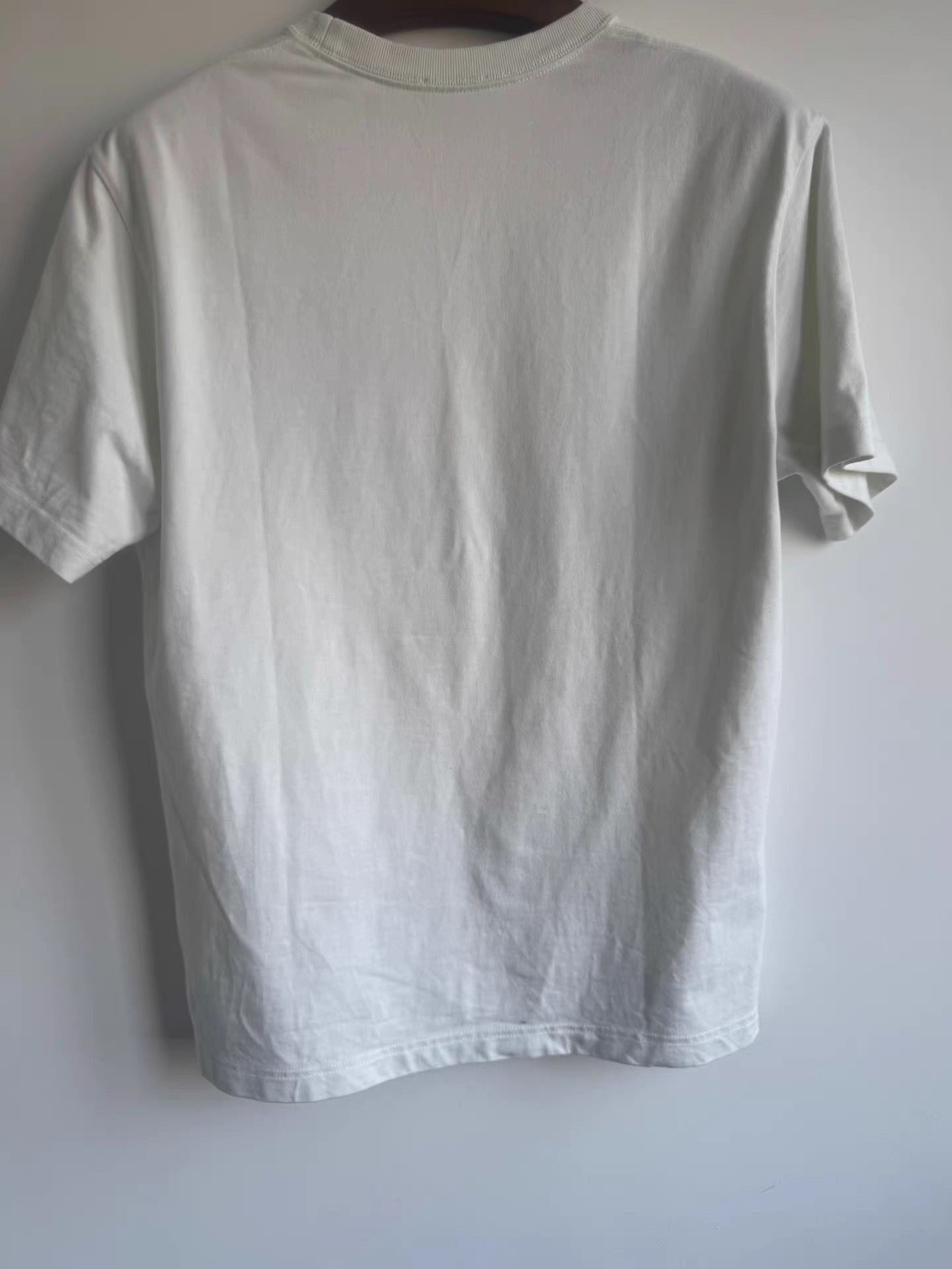 Dior White Short-Sleeve T-Shirt with Embroidered Design Size US S / EU 44-46 / 1 - 2 Thumbnail