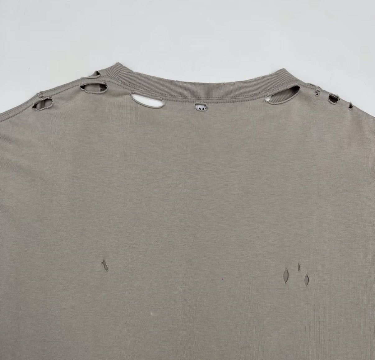 Balenciaga Gray Distressed Short-Sleeve Shirt Size US S / EU 44-46 / 1 - 5 Thumbnail