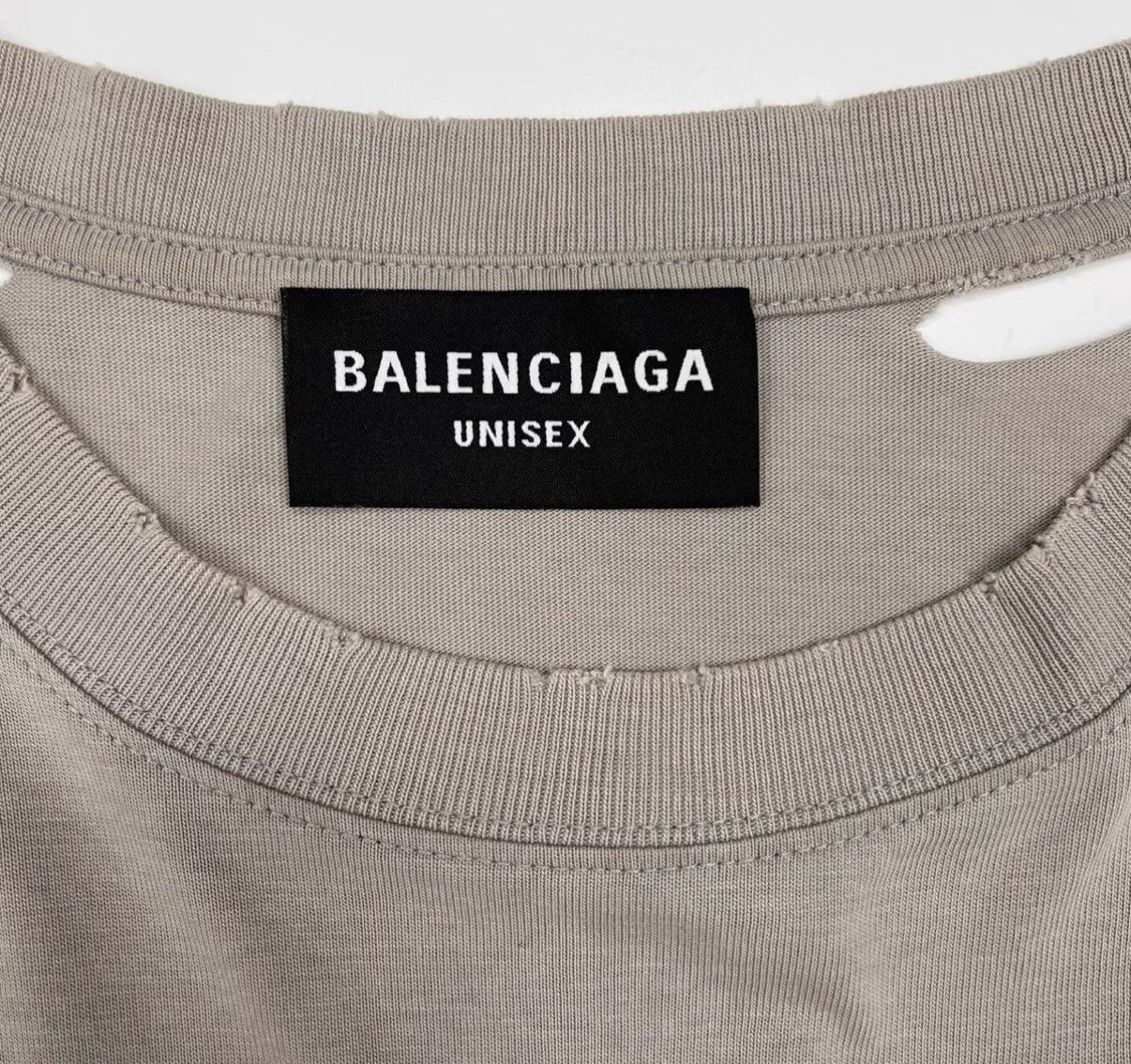 Balenciaga Gray Distressed Short-Sleeve Shirt Size US S / EU 44-46 / 1 - 3 Thumbnail