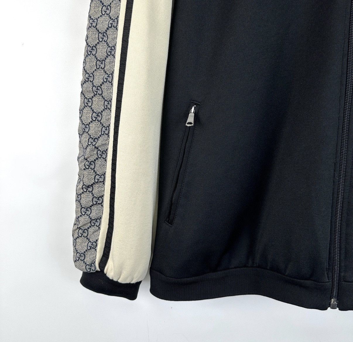 Gucci Black Zip-Up Light Jacket with Patterned Sleeves Size US M / EU 48-50 / 2 - 5 Thumbnail