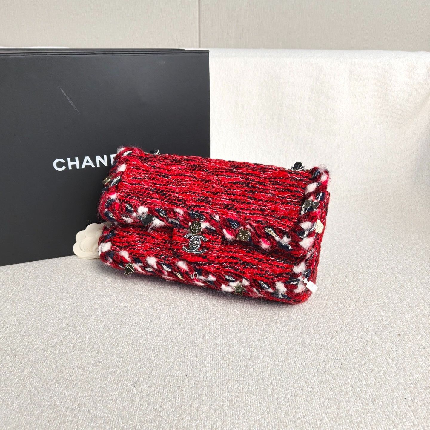 Chanel Pre-loved Bag Very good condition Size ONE SIZE - 4 Thumbnail