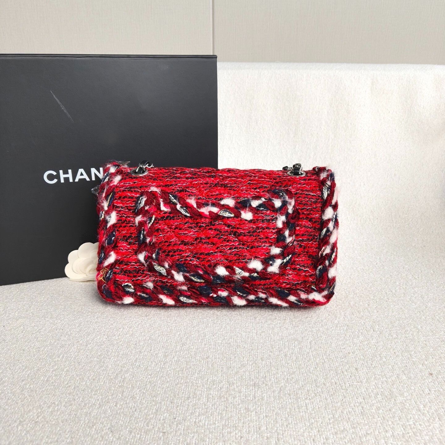 Chanel Pre-loved Bag Very good condition Size ONE SIZE - 3 Thumbnail