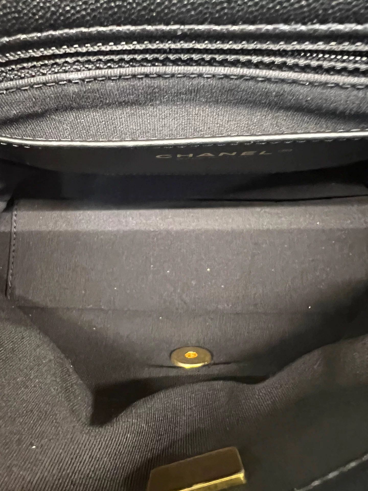 Chanel Pre-loved Bag Very good condition Size ONE SIZE - 5 Thumbnail