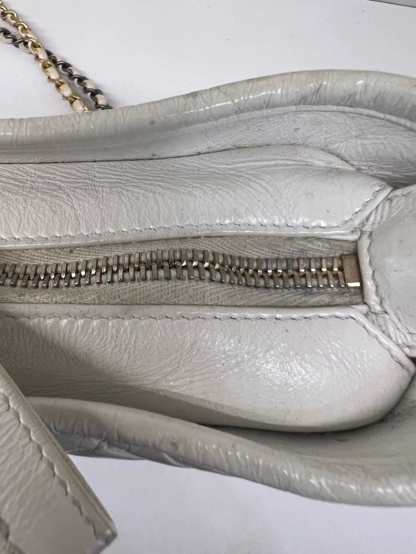Chanel Pre-loved Bag Very good condition Size ONE SIZE - 8 Thumbnail