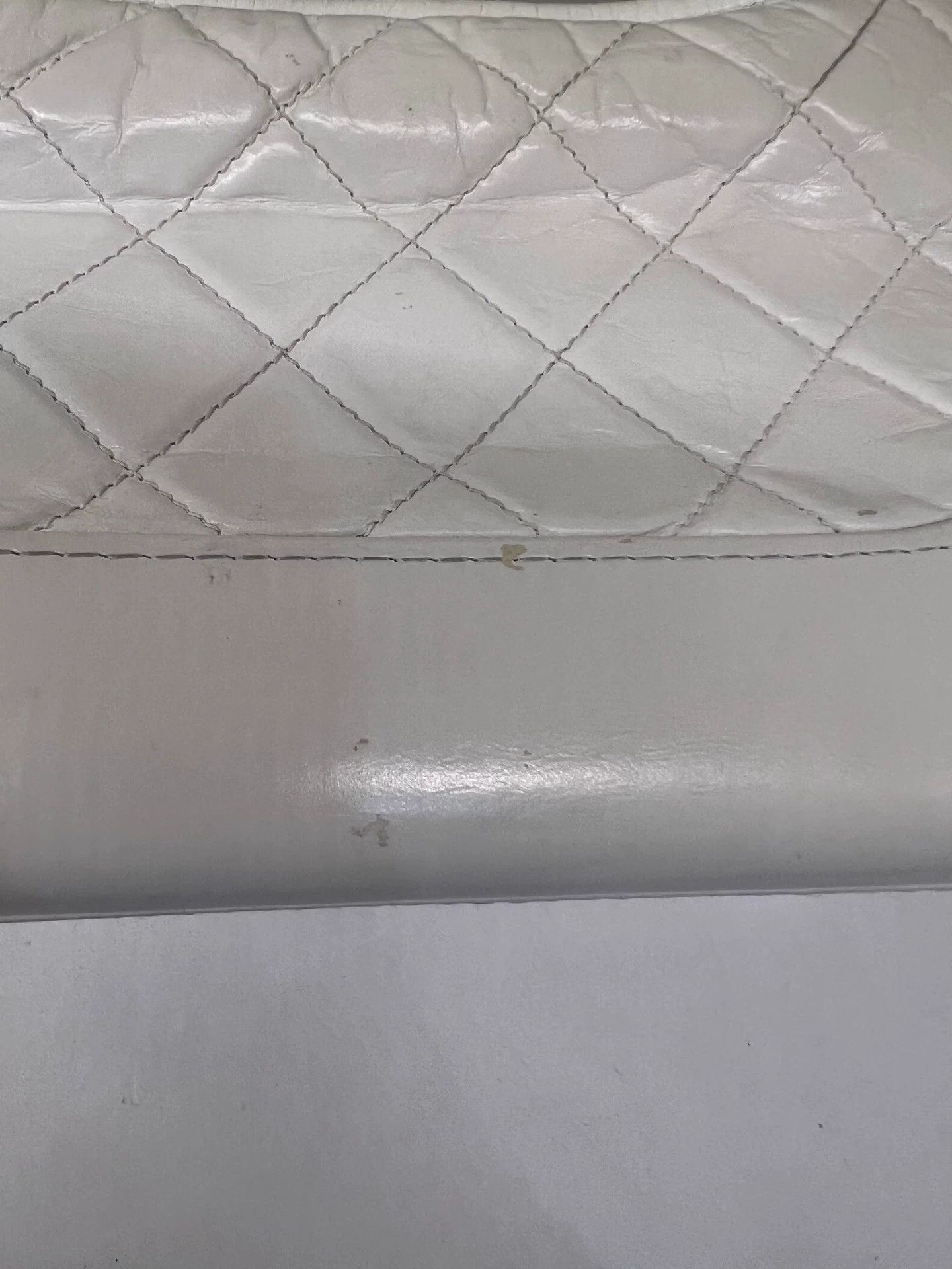 Chanel Pre-loved Bag Very good condition Size ONE SIZE - 6 Thumbnail