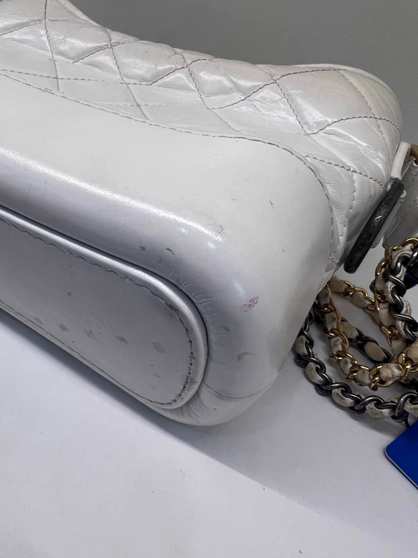 Chanel Pre-loved Bag Very good condition Size ONE SIZE - 3 Thumbnail