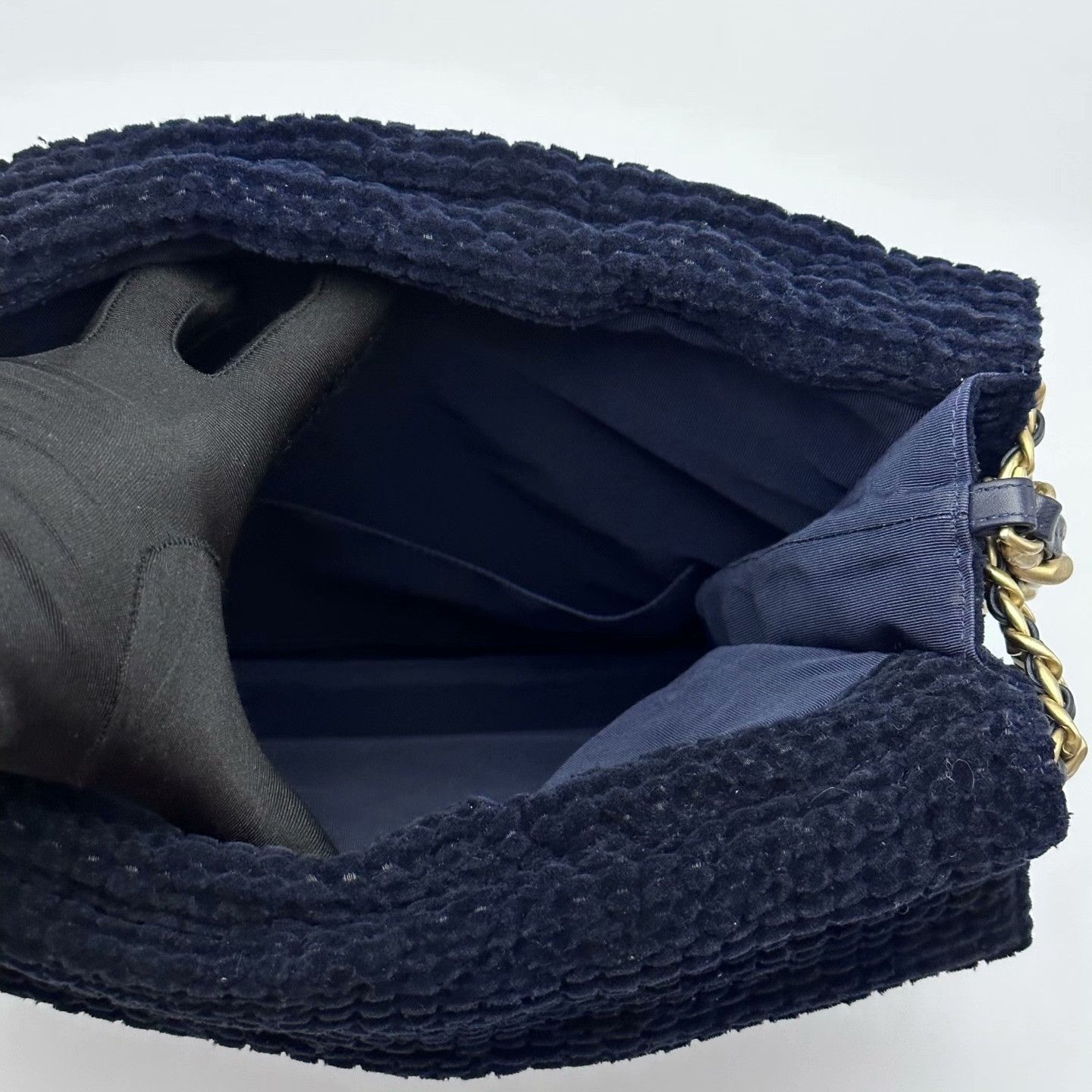 Chanel Pre-loved Bag Very good condition Size ONE SIZE - 6 Thumbnail