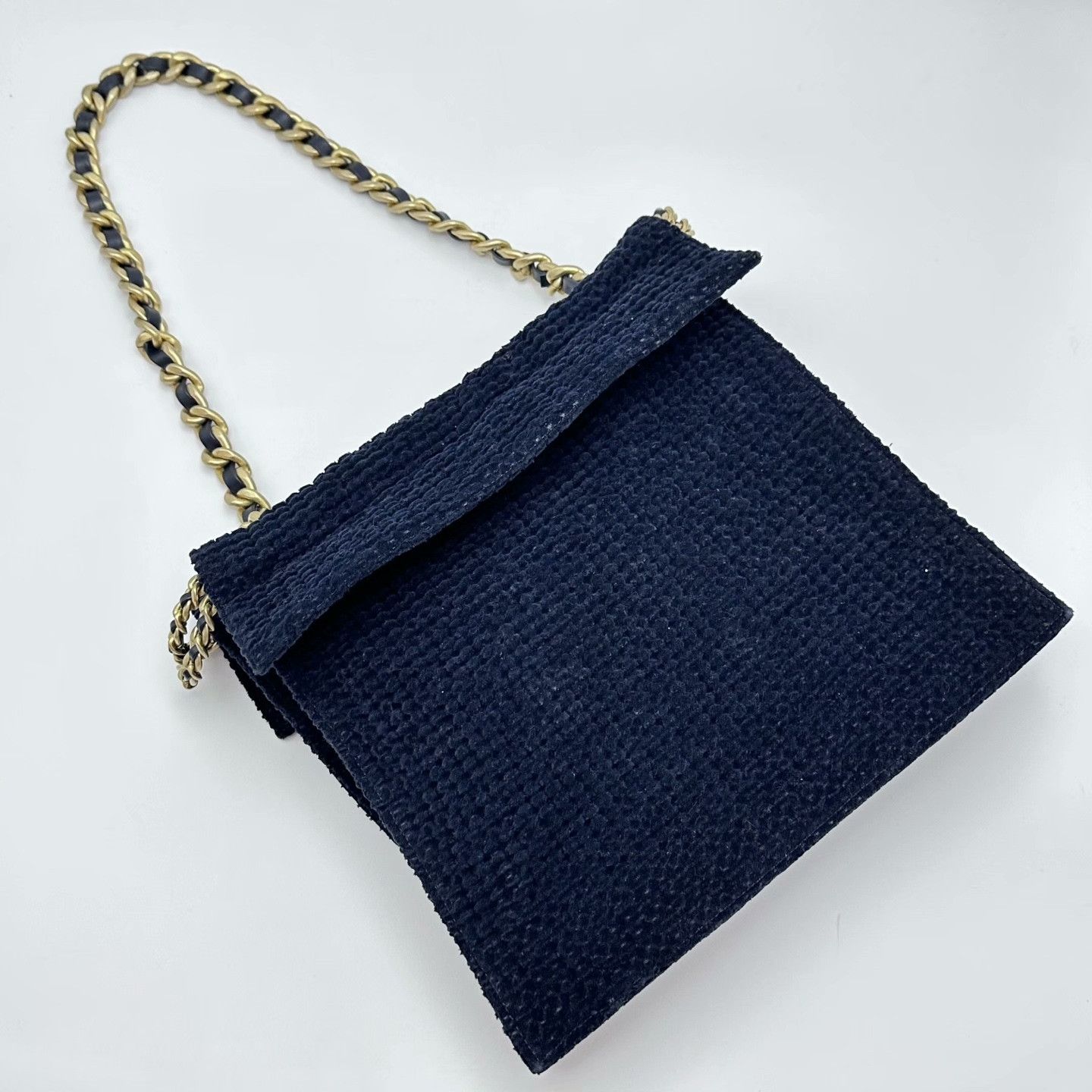 Chanel Pre-loved Bag Very good condition Size ONE SIZE - 3 Thumbnail