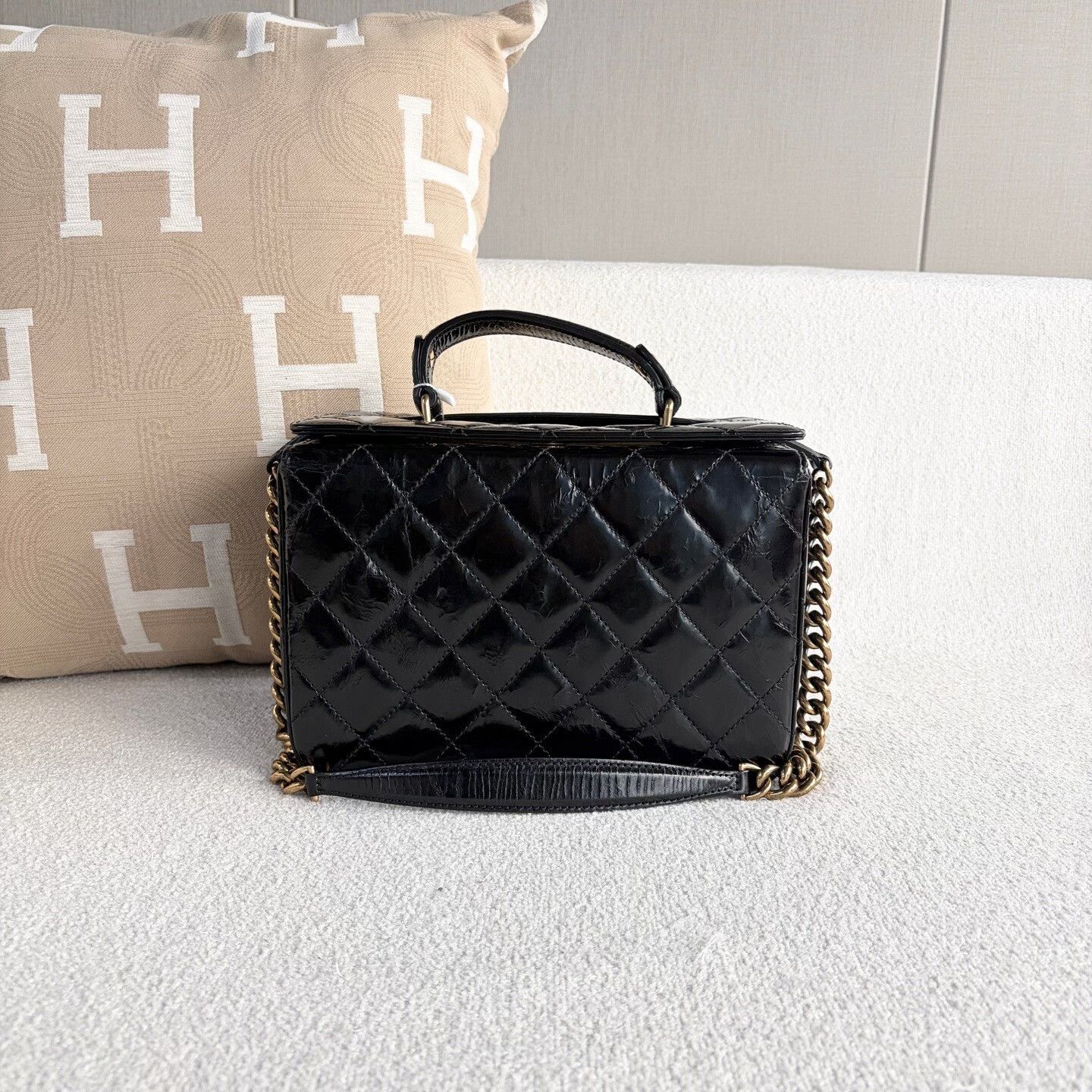 Chanel Pre-loved Bag Very good condition Size ONE SIZE - 2 Thumbnail