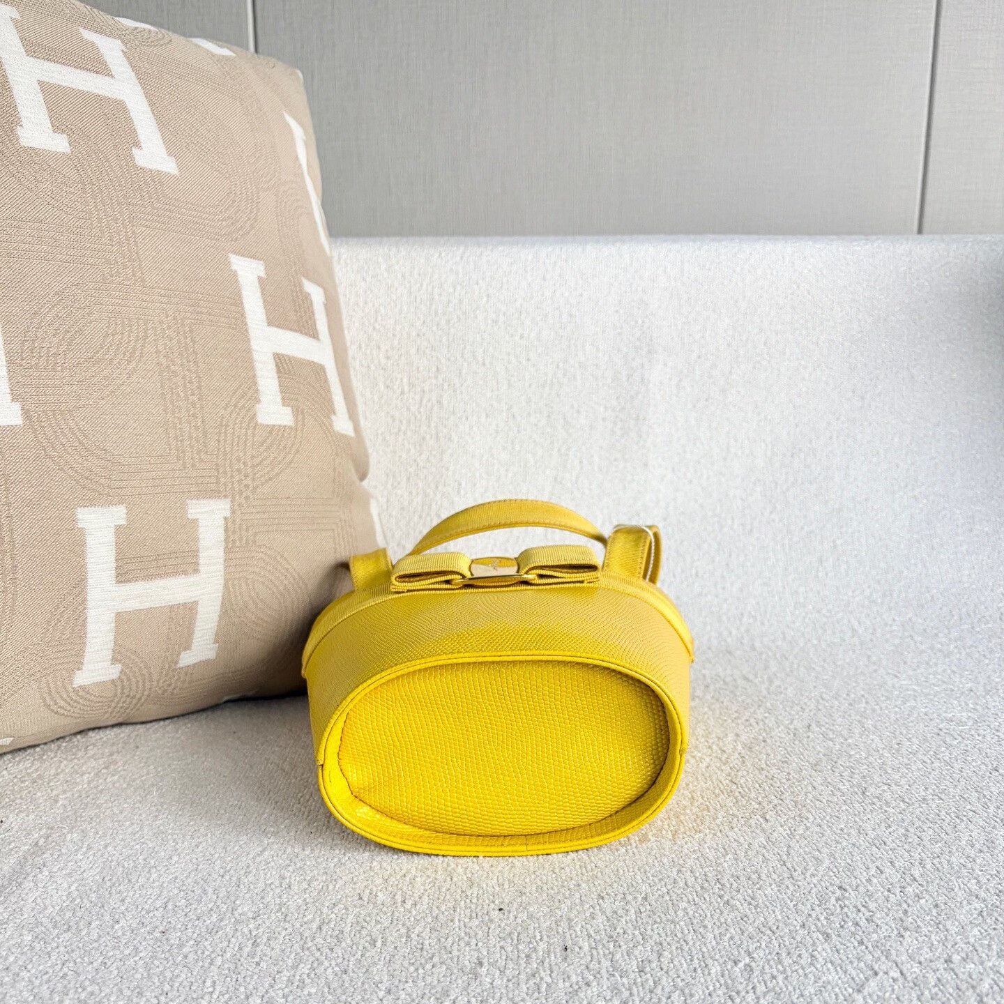 Salvatore Ferragamo Pre-loved Bag Very good condition Size ONE SIZE - 4 Thumbnail