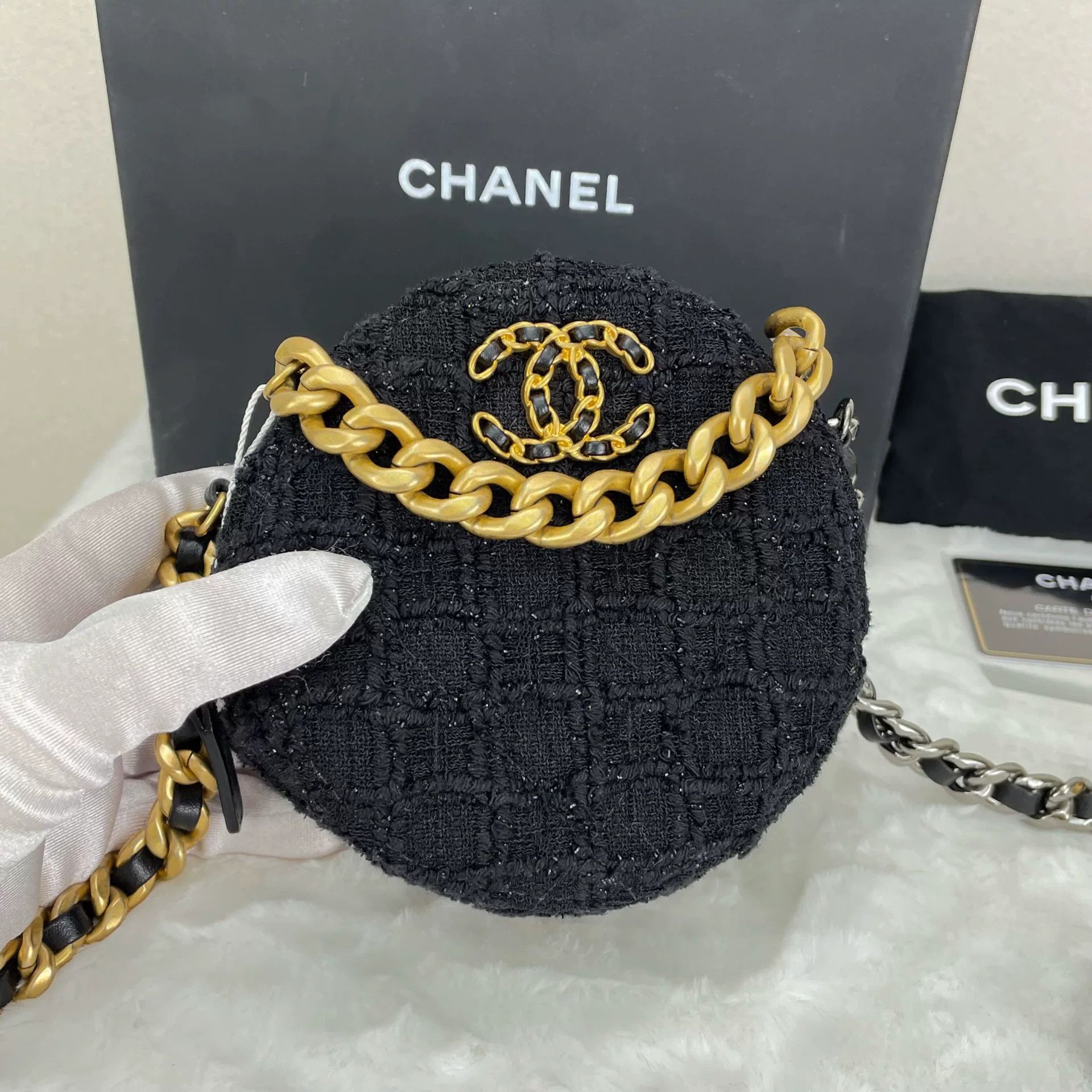 Chanel Pre-loved Bag Very good condition Size ONE SIZE - 6 Thumbnail