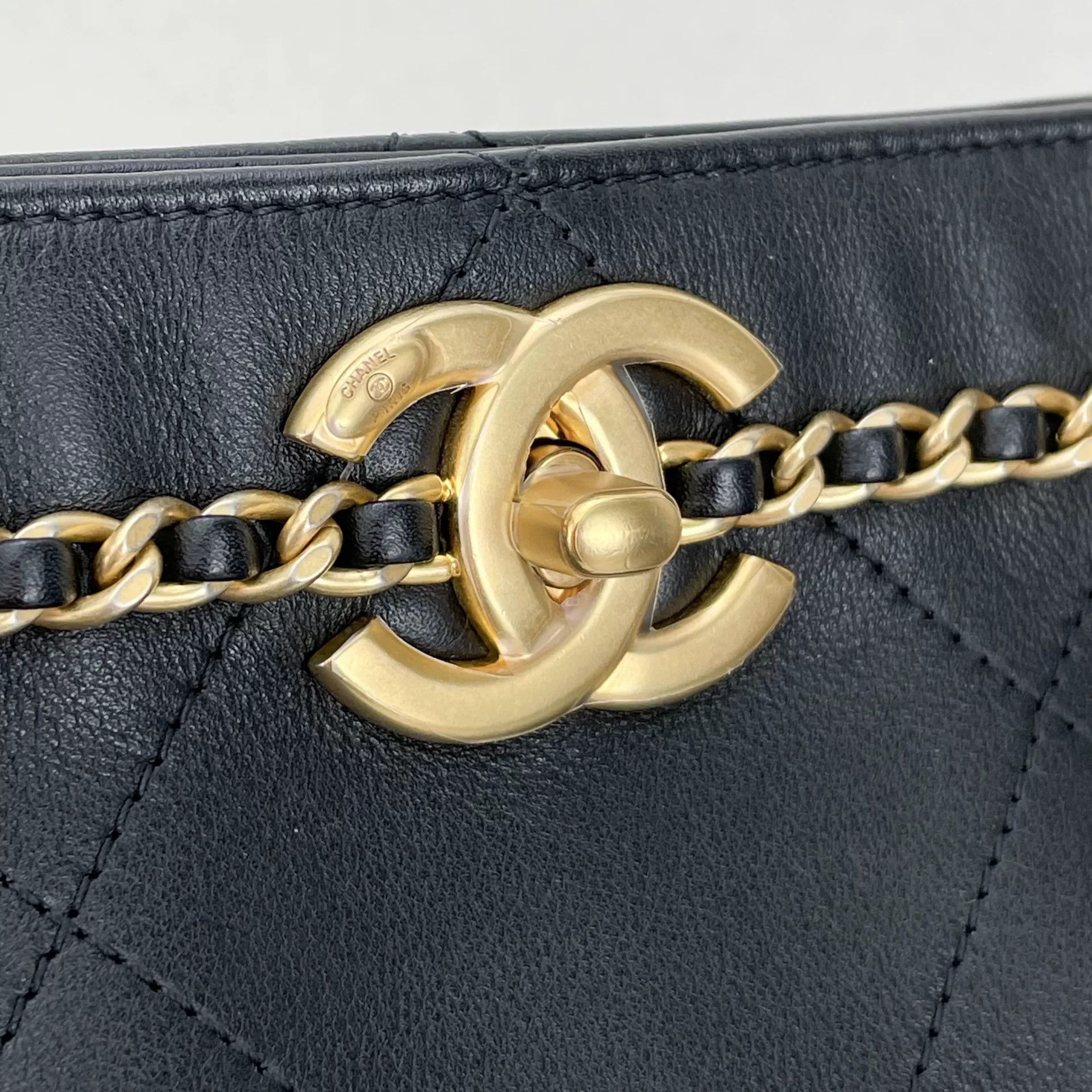 Chanel Pre-loved Bag Very good condition Size ONE SIZE - 5 Thumbnail