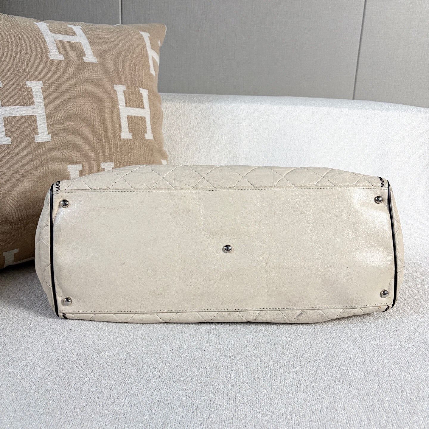 Chanel Pre-loved Bag Very good condition Size ONE SIZE - 3 Thumbnail