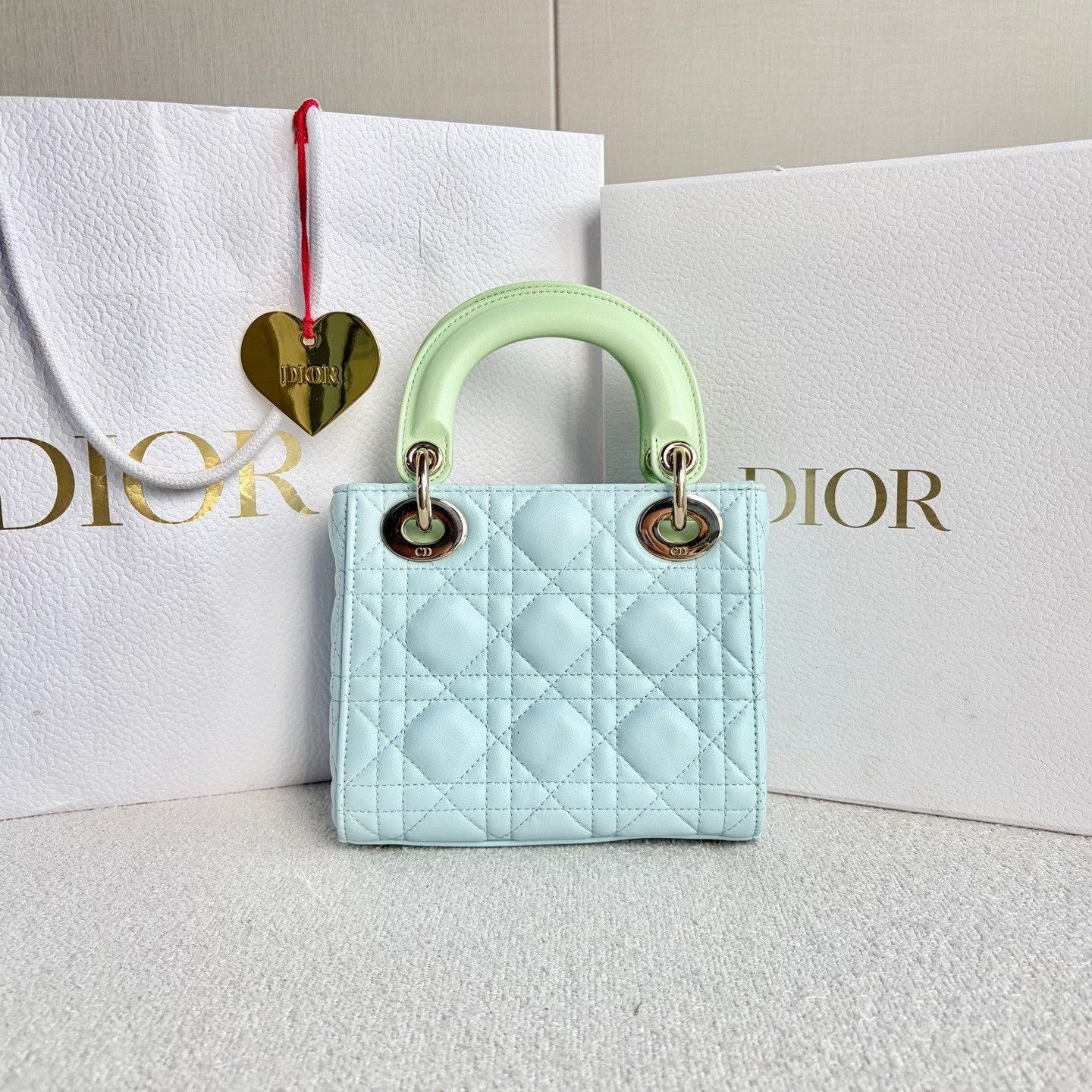 Dior Pre-loved Bag Very good condition Size ONE SIZE - 3 Thumbnail